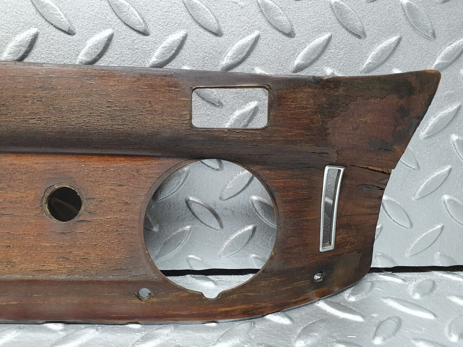 43081 Mercedes-Benz W108 280SE Dashboard Wood Panel Trim 1086890330