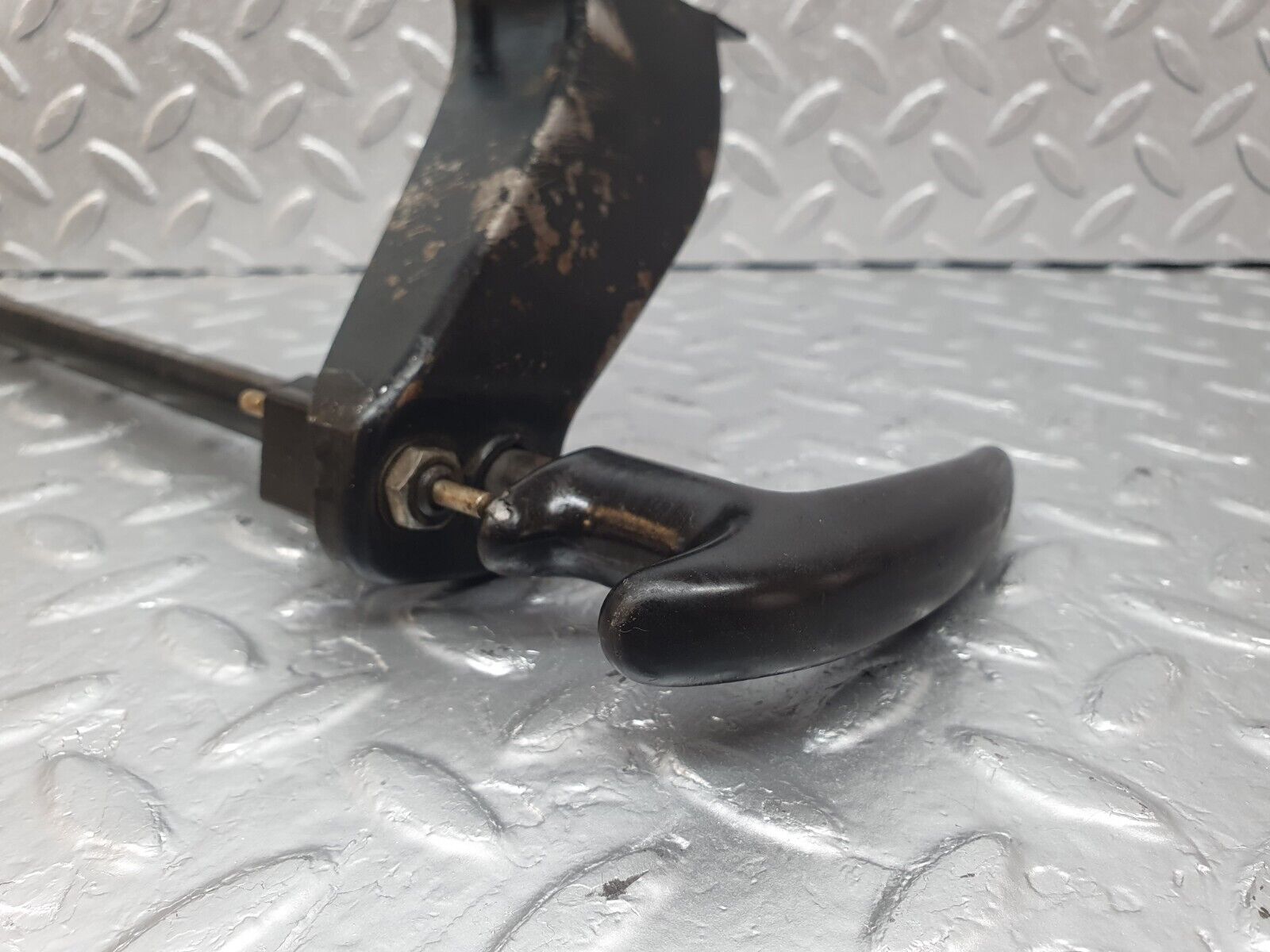 43295 Mercedes-Benz W108 280SE Handbrake Handle Lever With Cable