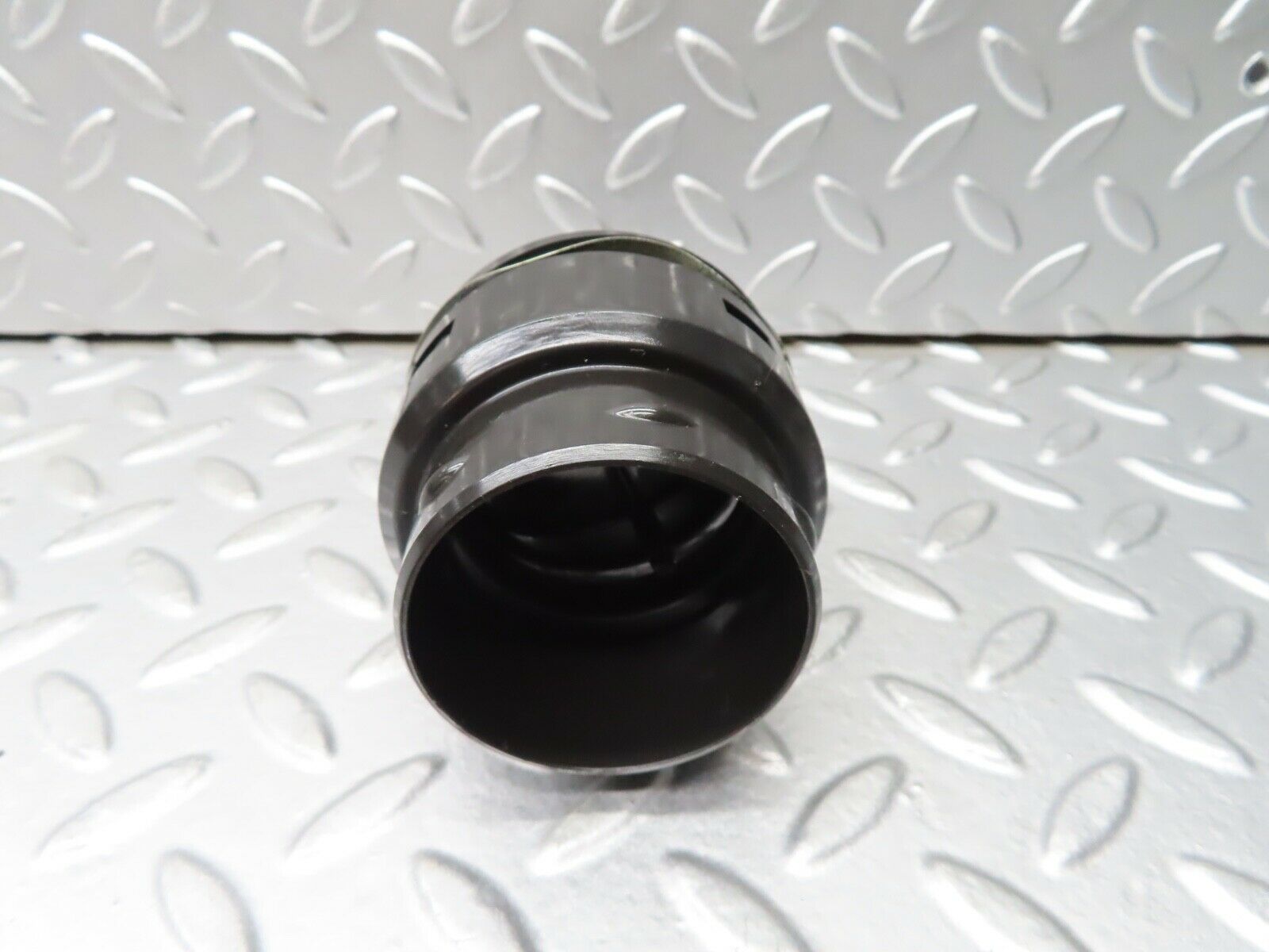 20588 Mercedes-Benz R107 450SL Dashboard Air Vent