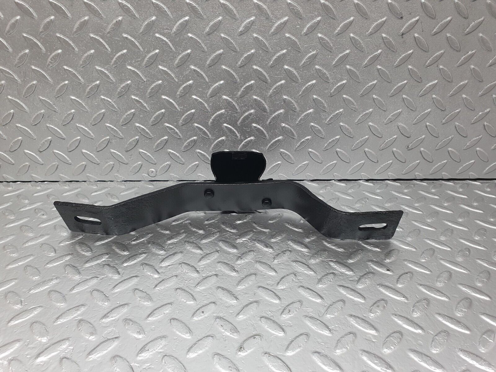 43404 Mercedes-Benz W108 280SE Rear Left Bumper Bracket