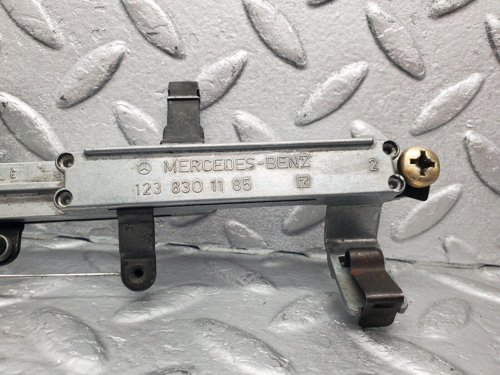 46079 Mercedes-Benz S123 200T Wagon Heater Slider Control 1238301185