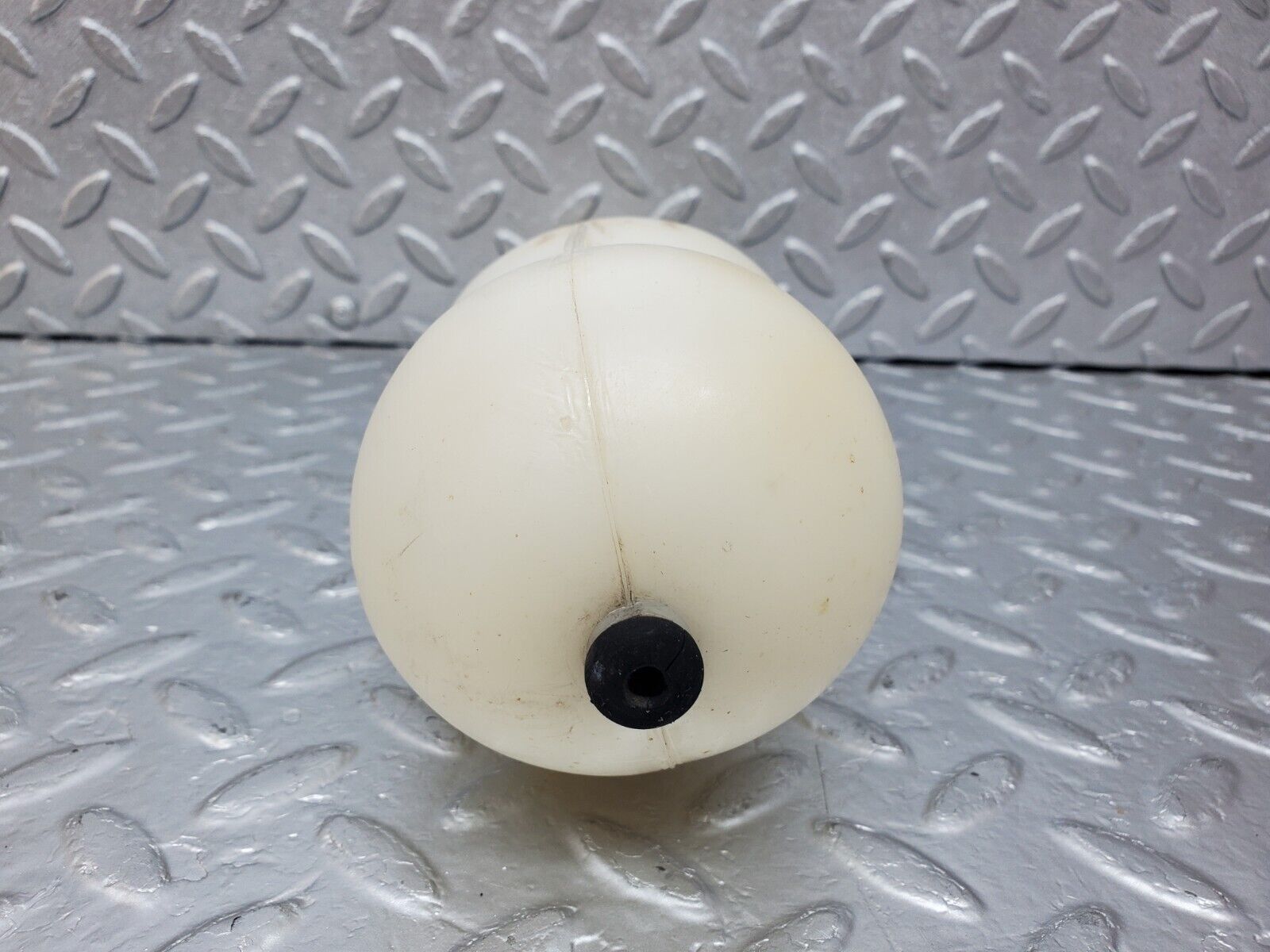 44915 Mercedes-Benz R129 300SL Coupe Vacuum Reservoir