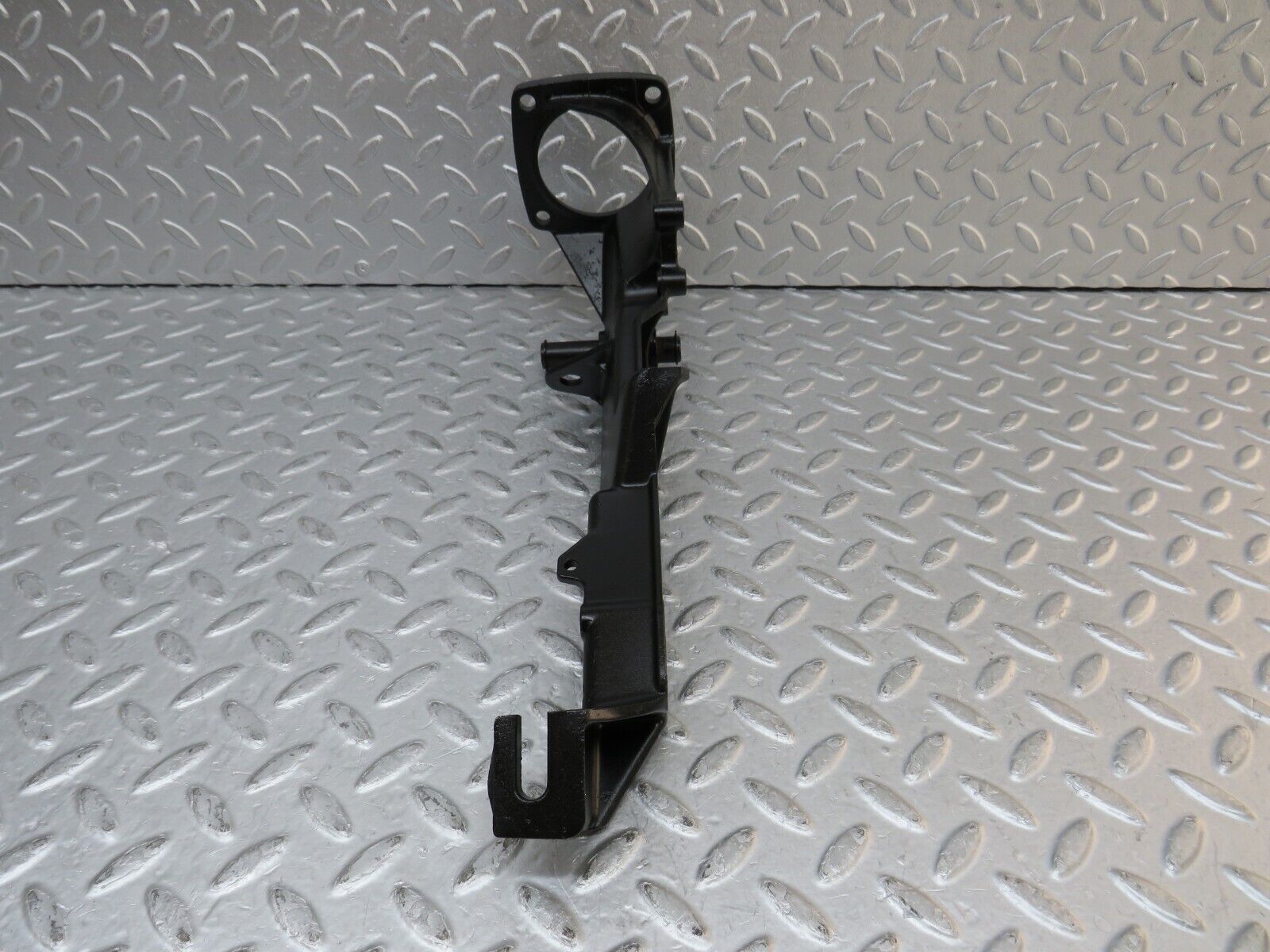 35553 Mercedes-Benz R107 280SL Brake Pedal Bracket 1072941101