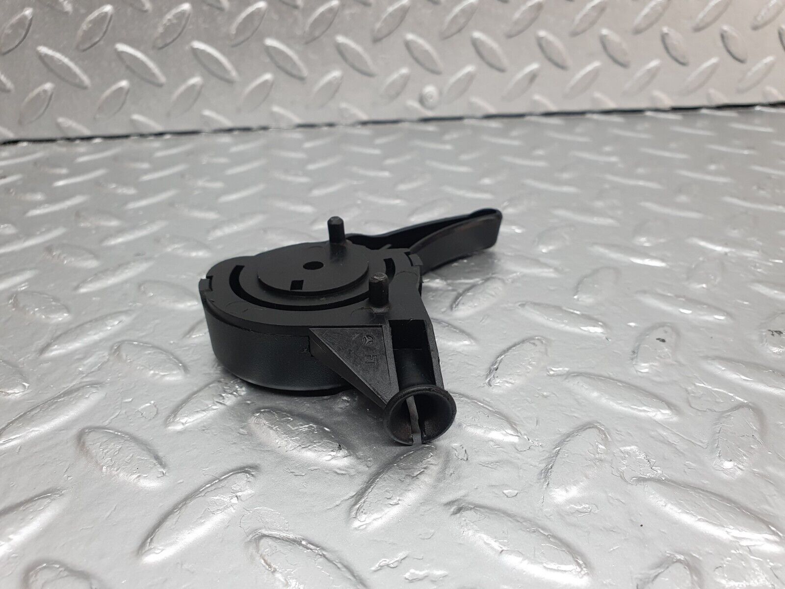 42902 Mercedes-Benz W201 190 2.0L Hood Opener Bonnet Opener Release