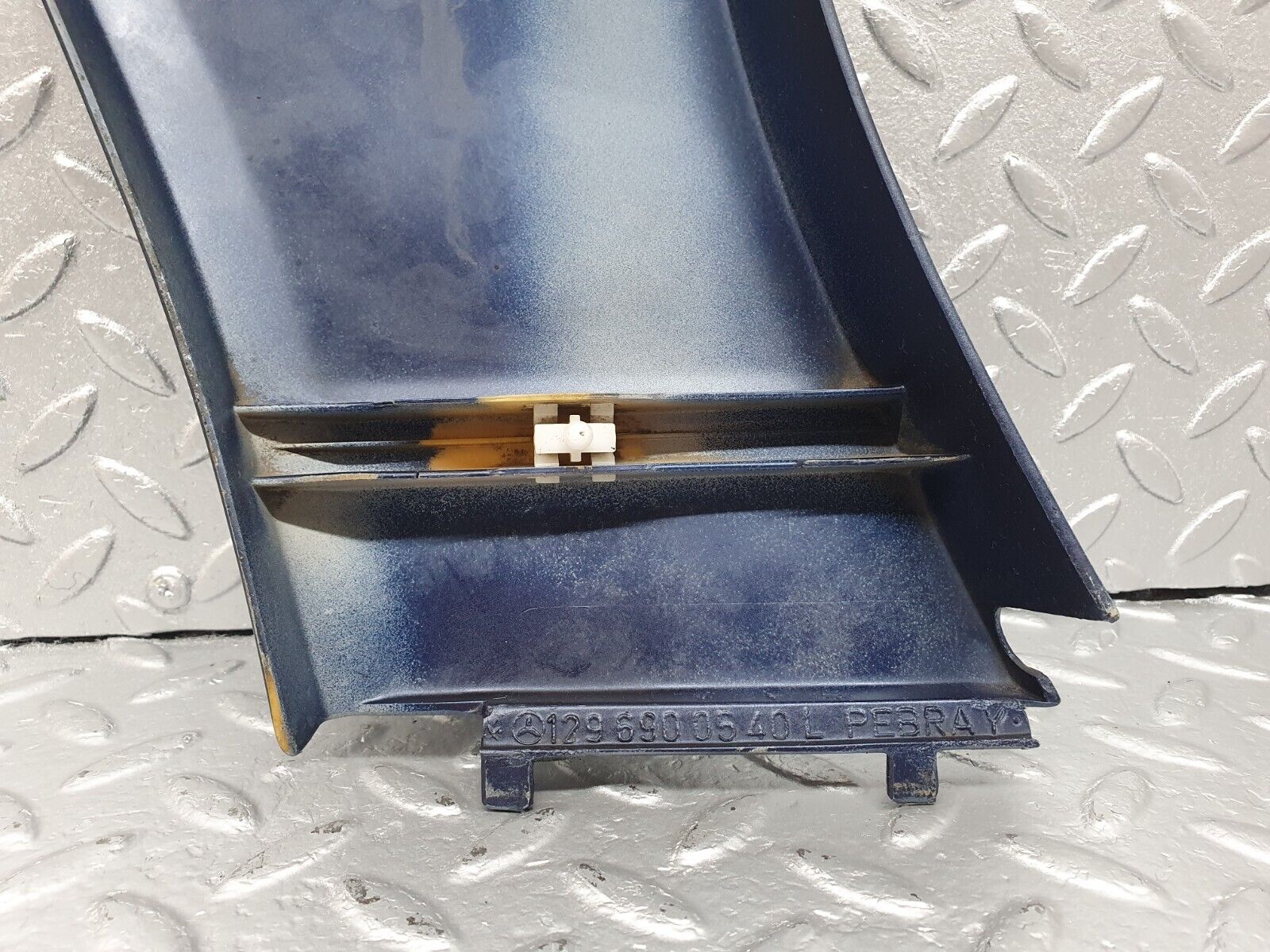 42292 Mercedes-Benz R129 320SL Coupe Rear Left Lower Moulding Trim 1296900540