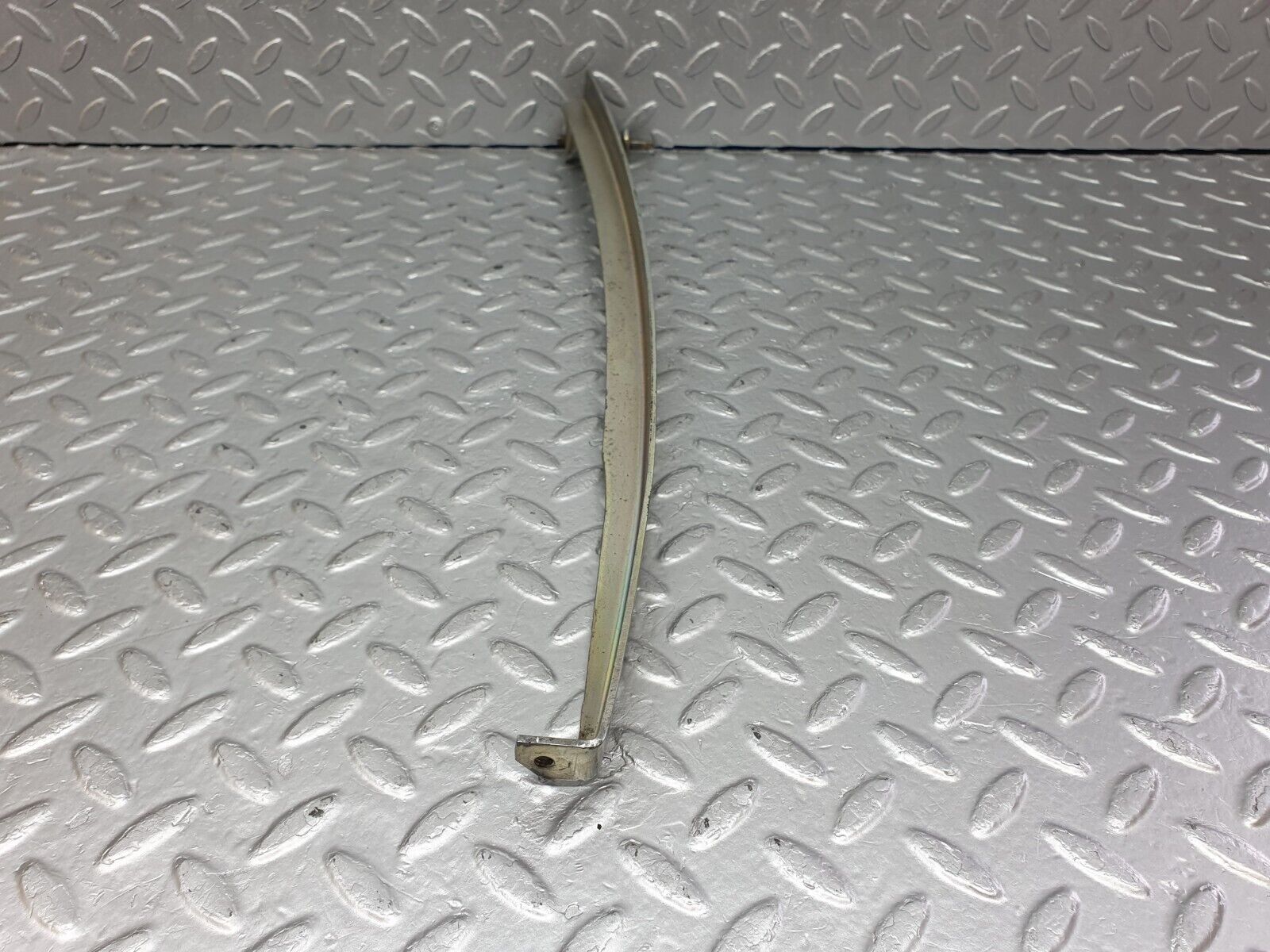 42432 Mercedes-Benz R129 320SL Coupe Right Door Rear Window Channel