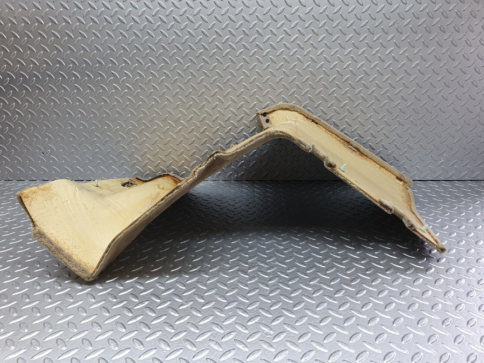 42274 Mercedes-Benz R129 320SL Coupe Rear Left Wall Carpet Beige