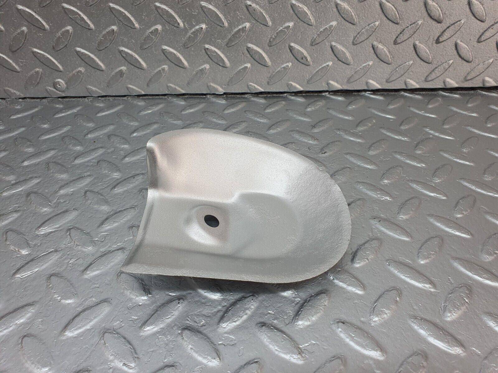 42845 Mercedes-Benz W201 190 2.0L Engine Mount Bracket Heat Shield Right Side