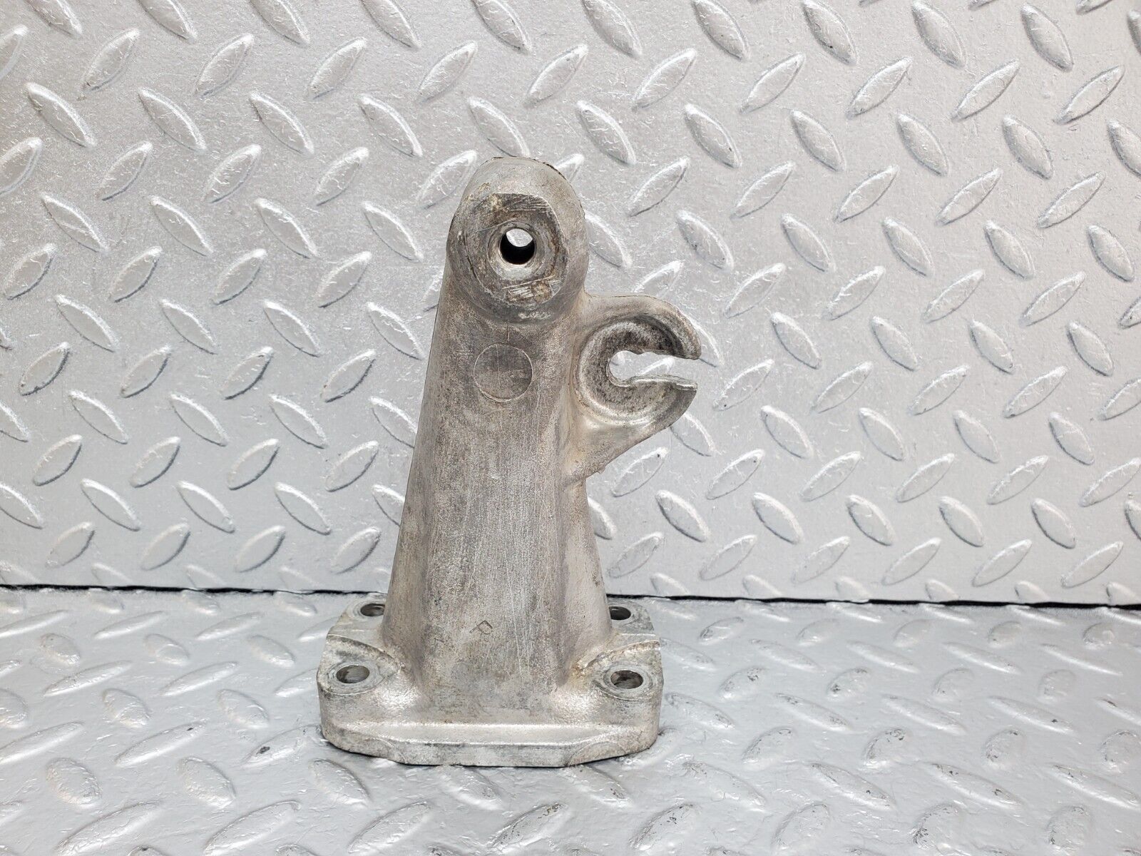 44397 Mercedes-Benz W123 280E Engine Mount Bracket Left Side 1232230204