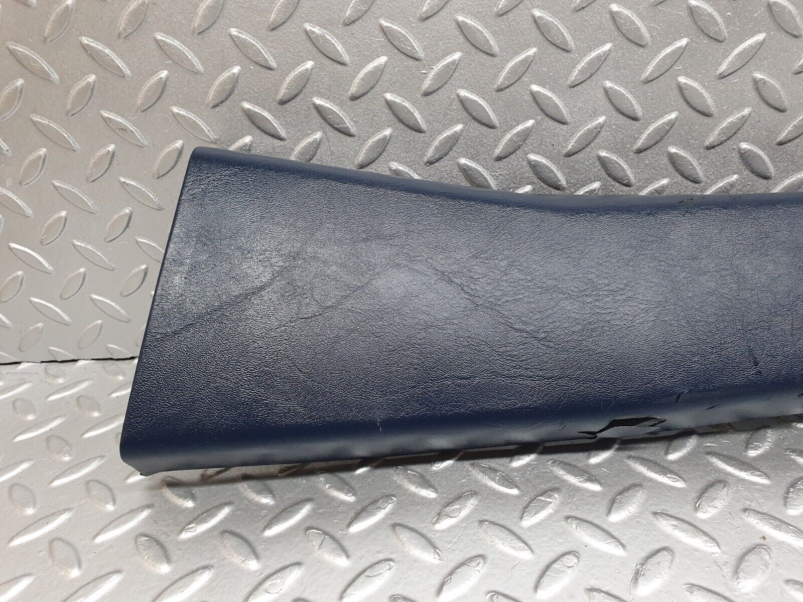 42654 Mercedes-Benz W201 190 2.0L B Pillar Cover Left Blue 2016921789 2016920044