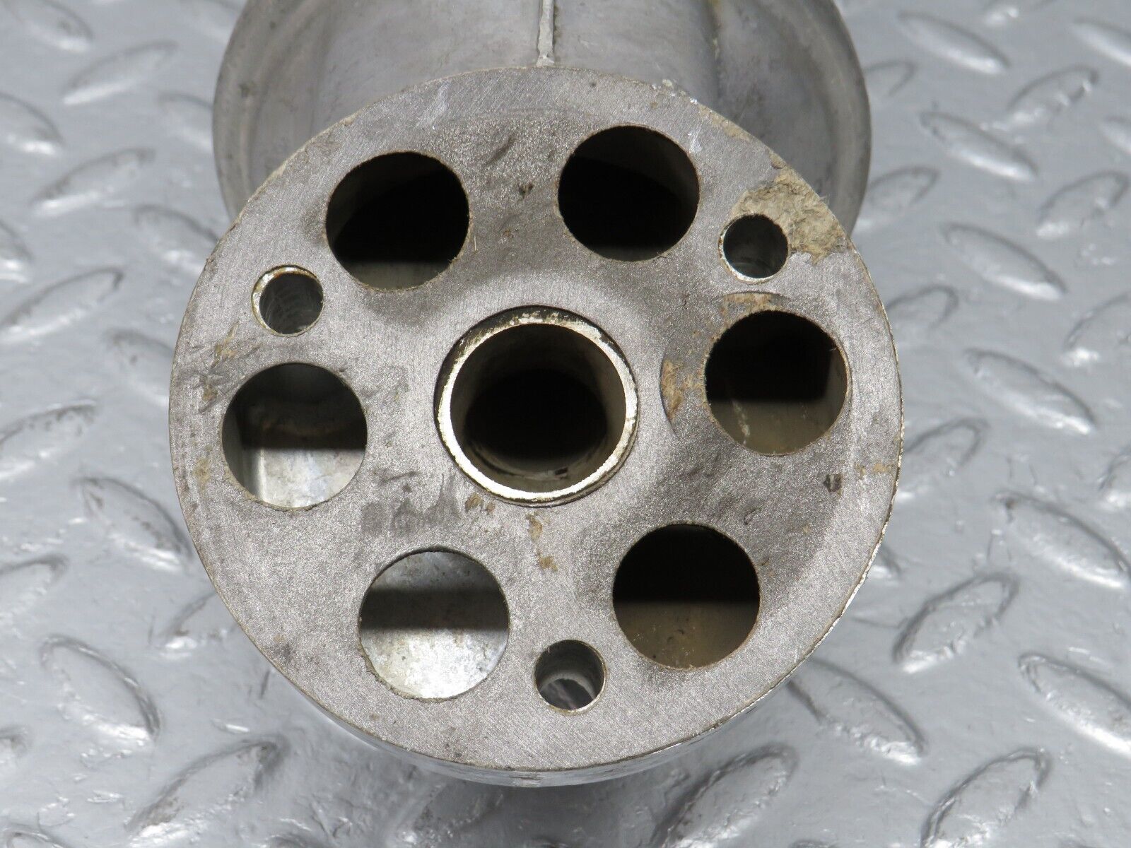 39880 Mercedes-Benz R107 350SL Oil Filter Housing 1161840309