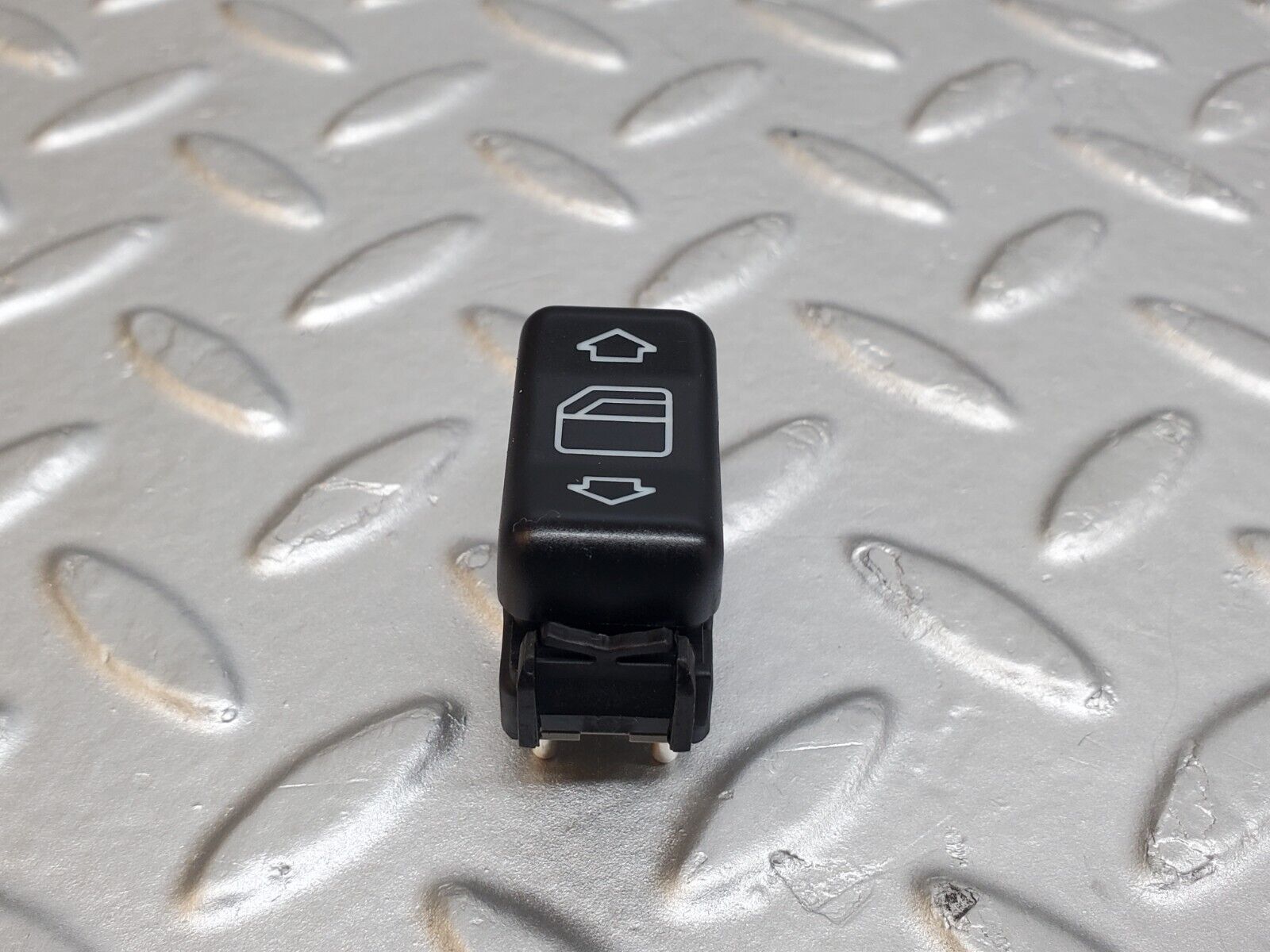 44720 Mercedes-Benz W124 220E Electric Window Switch Left Side 1248208910