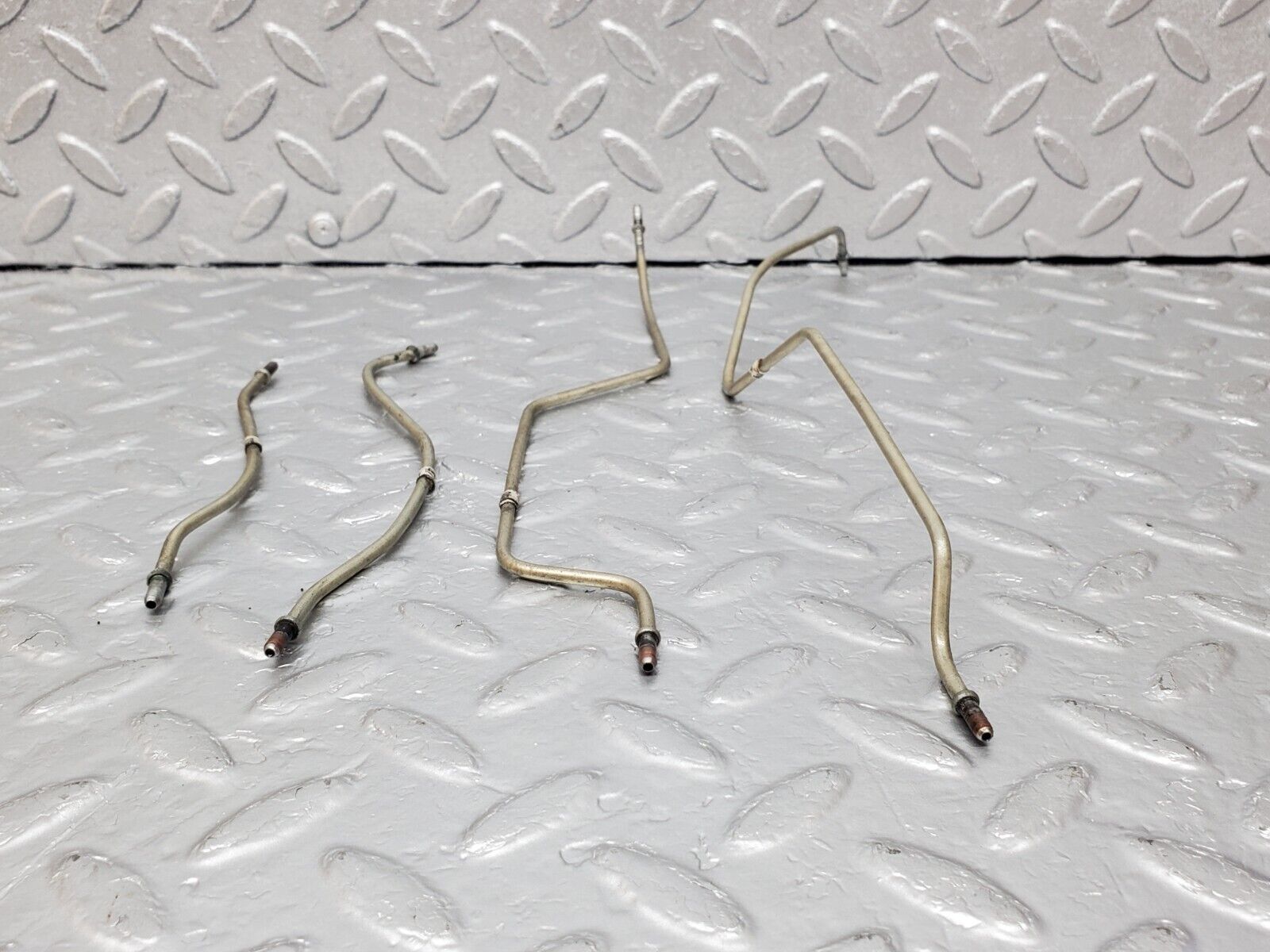 45326 Mercedes-Benz R129 300SL Coupe Soft Top Lock Hydraulic Pipe Set