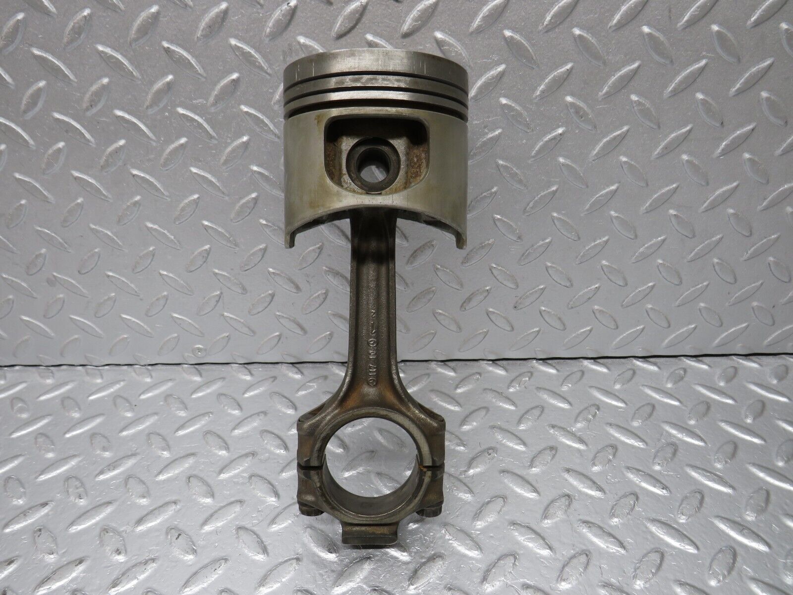 39308 Mercedes-Benz R107 500SL Piston With Connecting Rod 96,51mm