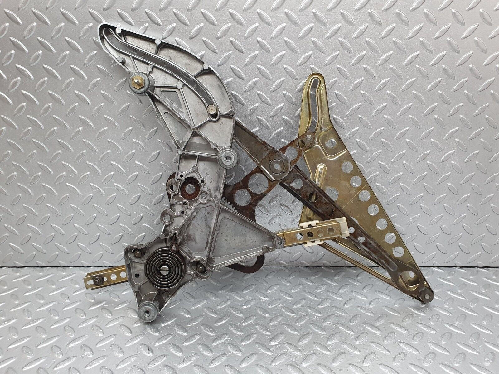 43747 Mercedes-Benz C126 380SEC Coupe Rear Left Power Window Regulator