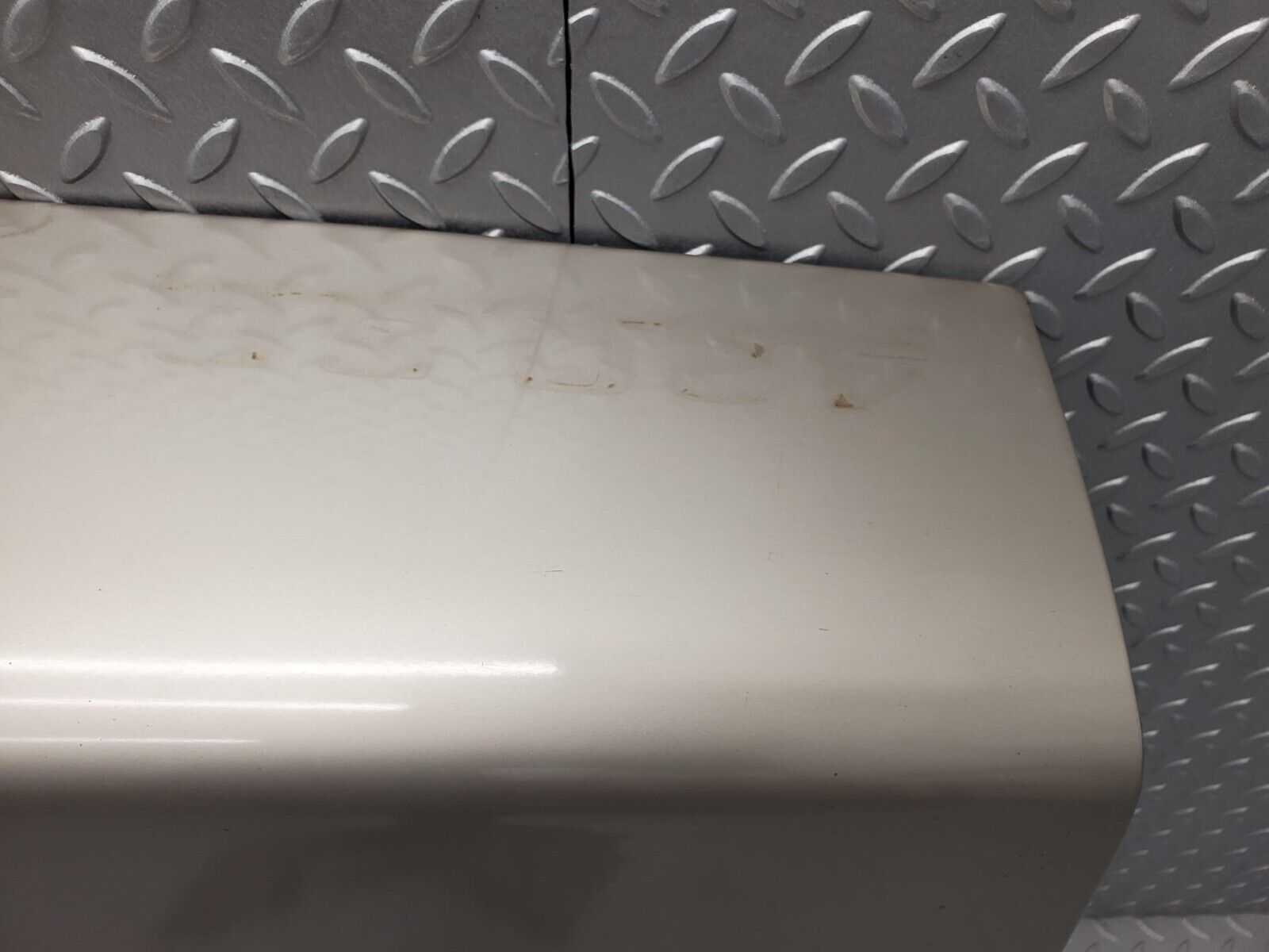 46100 Mercedes-Benz W126 420SE Boot Lid Trunk Door