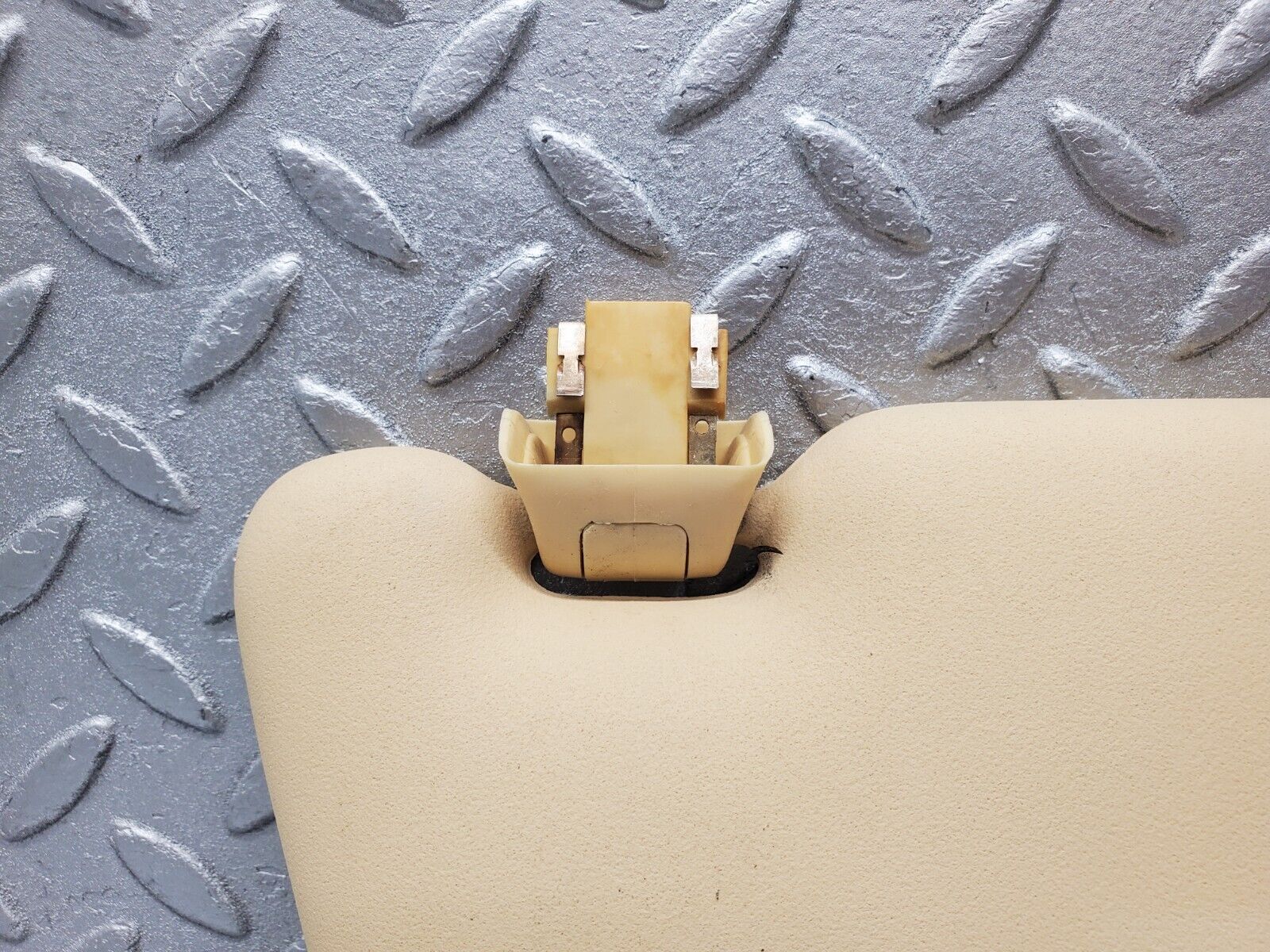 46802 Mercedes-Benz R129 320SL Coupe Sun Visor Left Side Beige