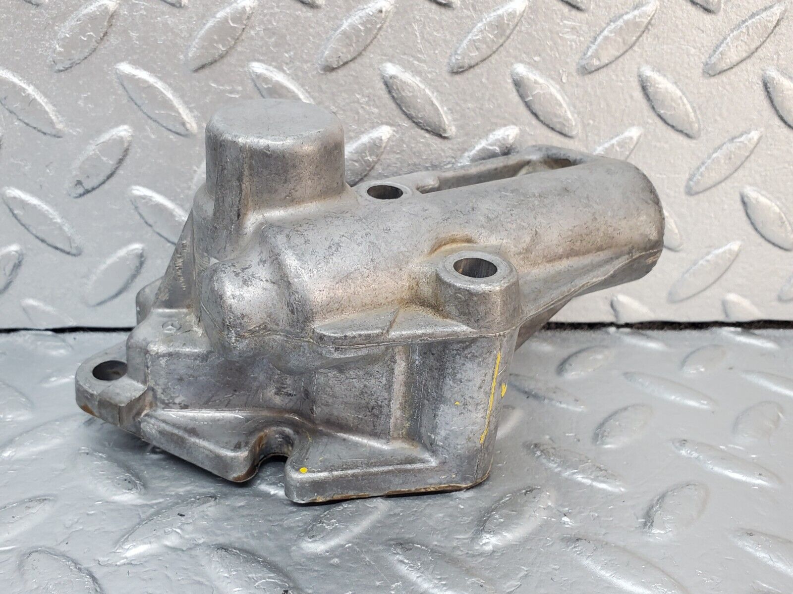 45359 Mercedes-Benz 280E M110.983 Ignition Distributor Housing 1101580215