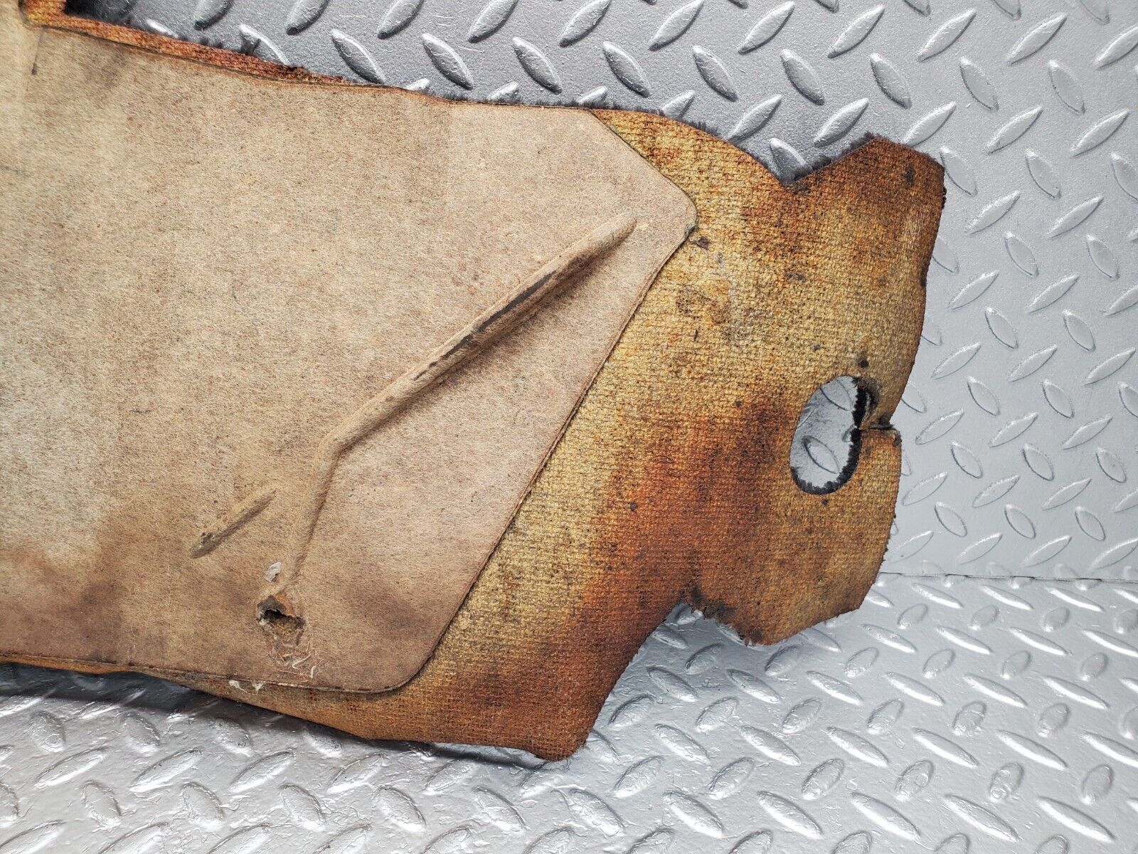 46415 Mercedes-Benz C123 280CE Coupe Centre Console Carpet Left Side Black