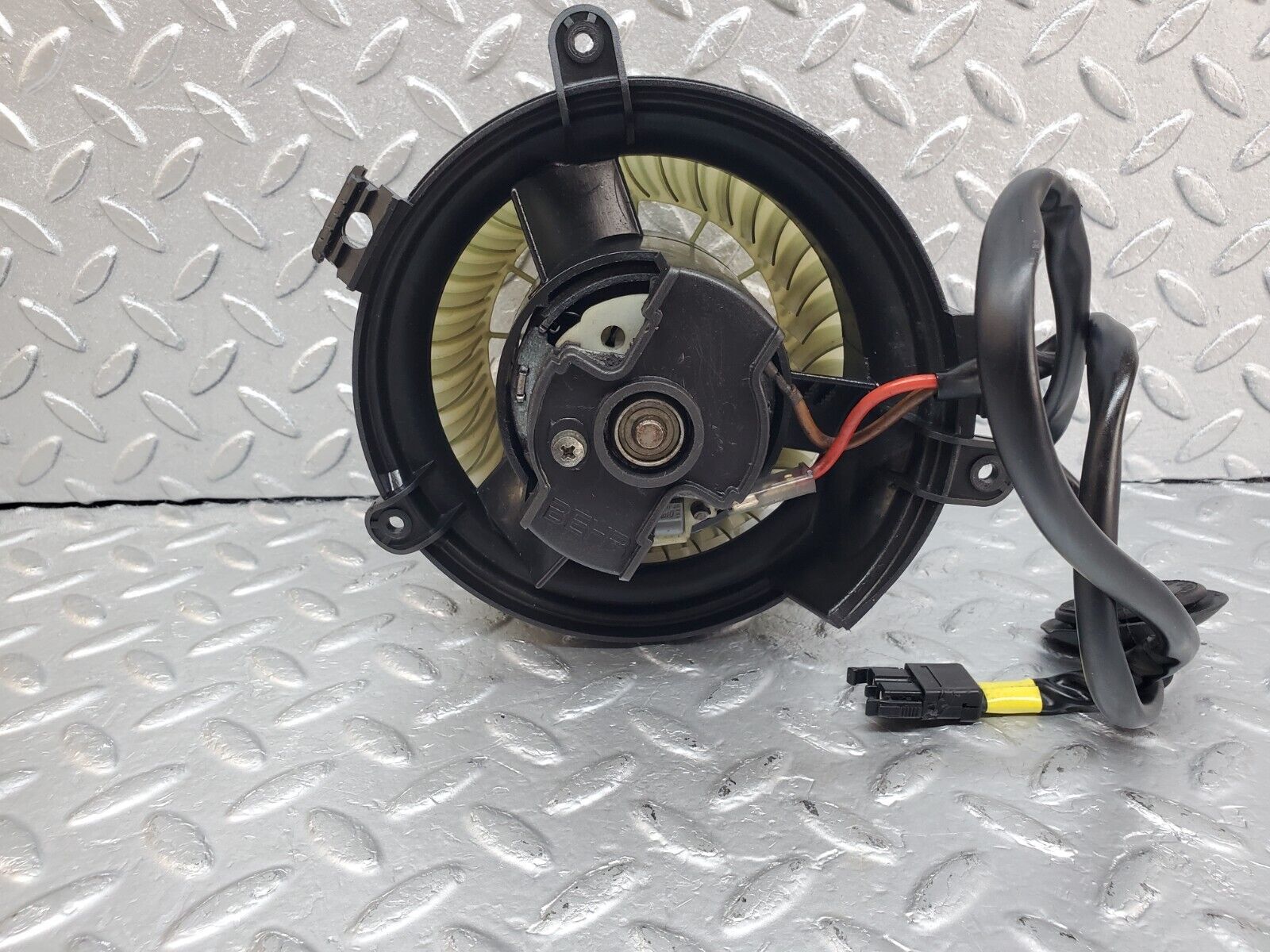 44770 Mercedes-Benz W124 220E Heater Blower Motor 0085450828 1149970581