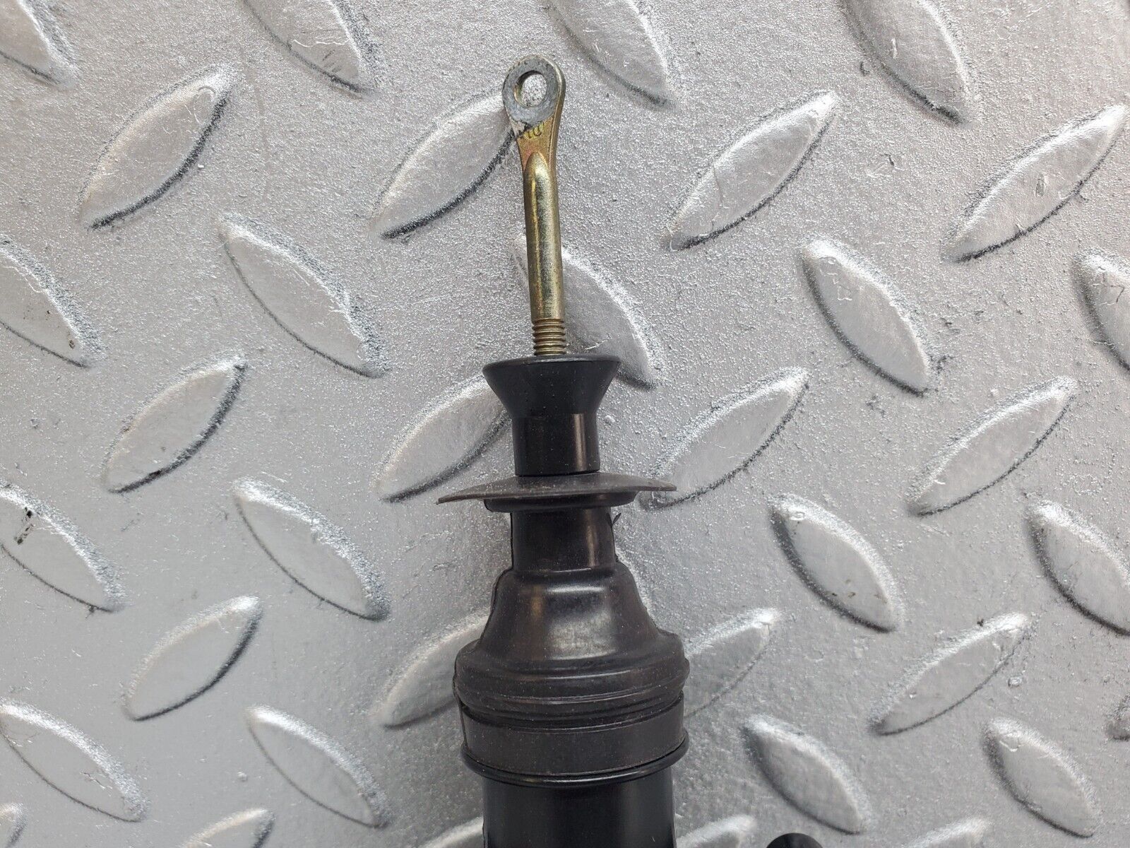 44757 Mercedes-Benz W124 220E Door Lock Vacuum Actuator Rear Left