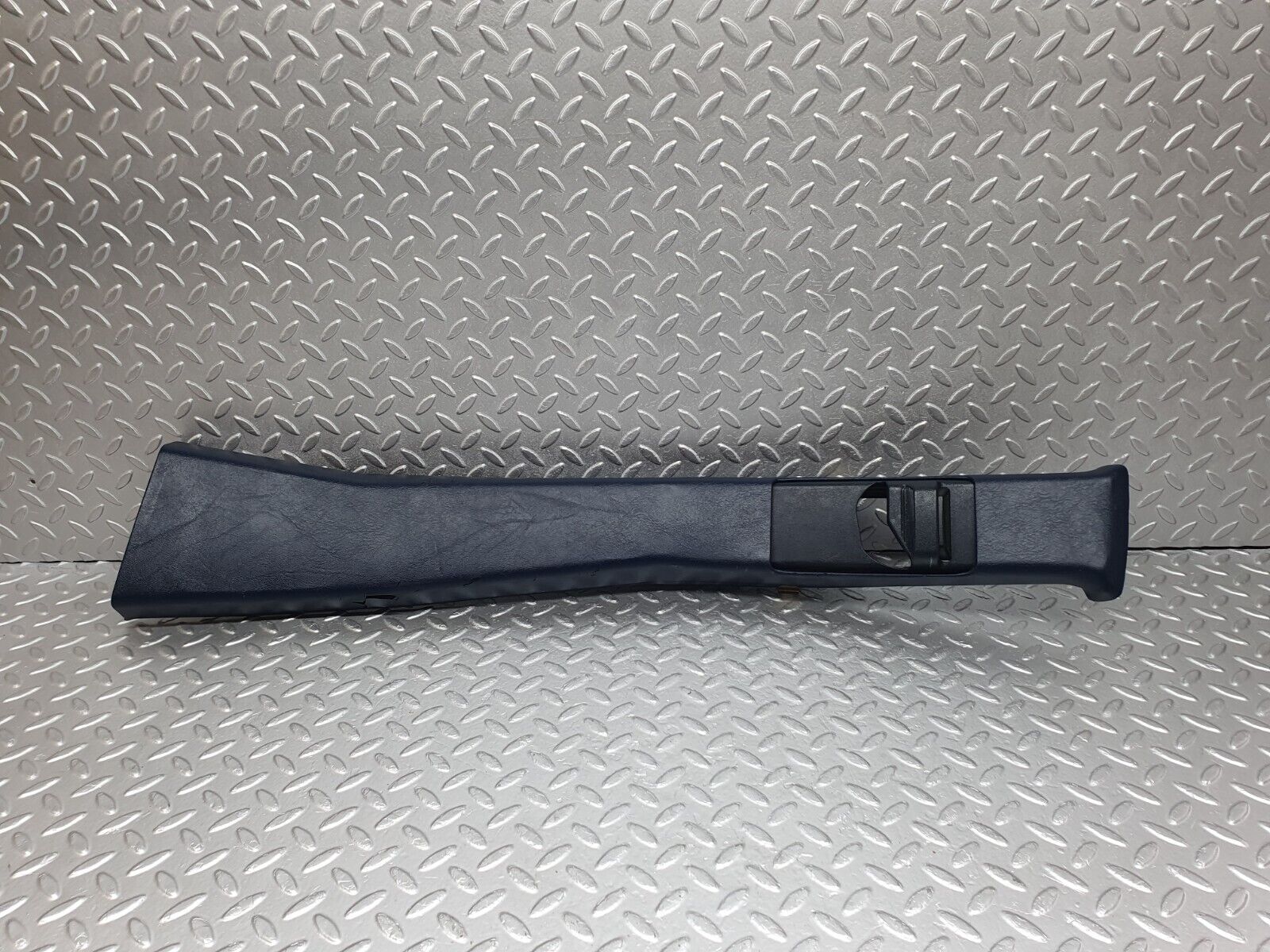 42654 Mercedes-Benz W201 190 2.0L B Pillar Cover Left Blue 2016921789 2016920044