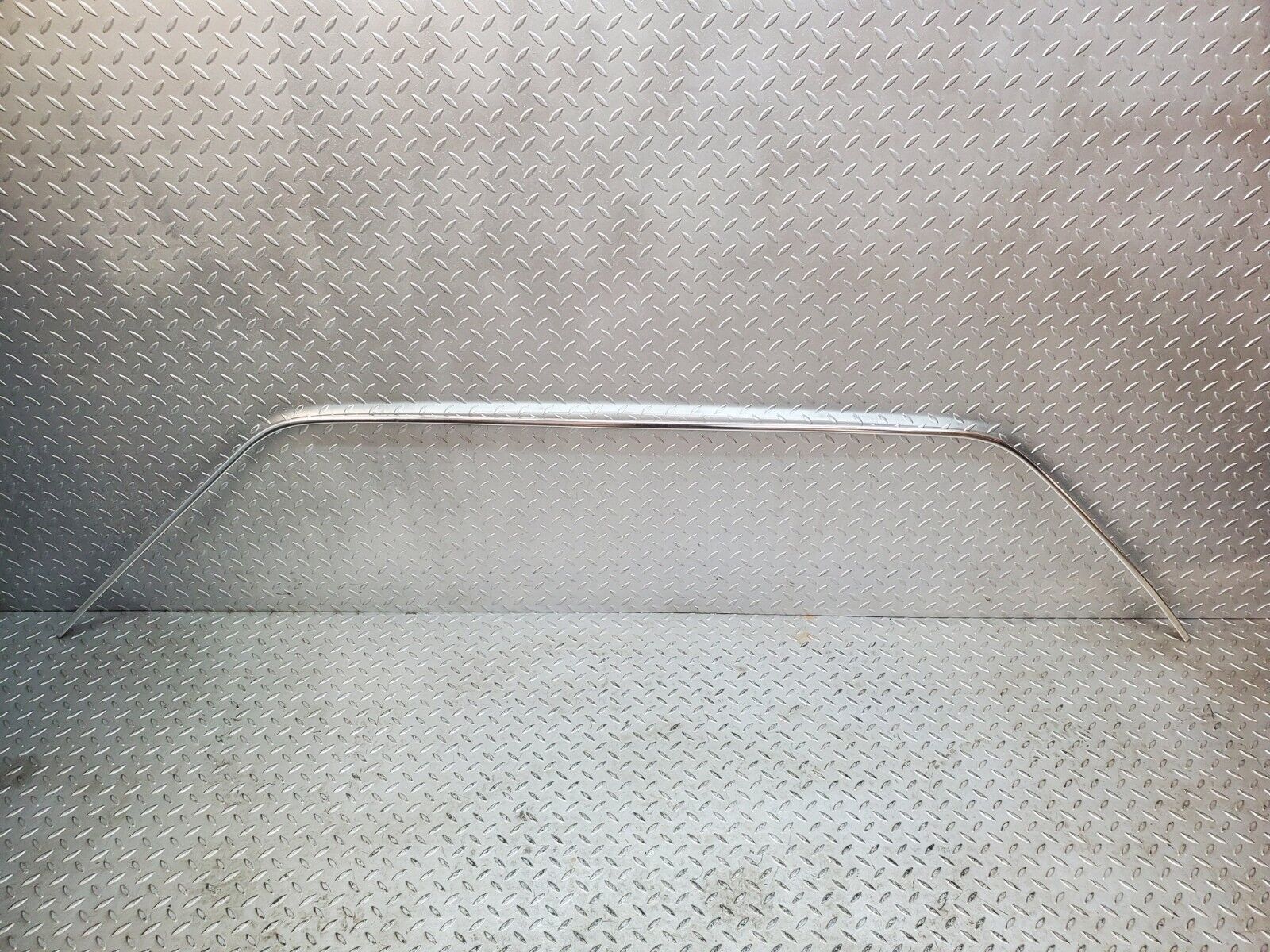 45996 Mercedes-Benz W126 420SE Roof Chrome Trim Left Side