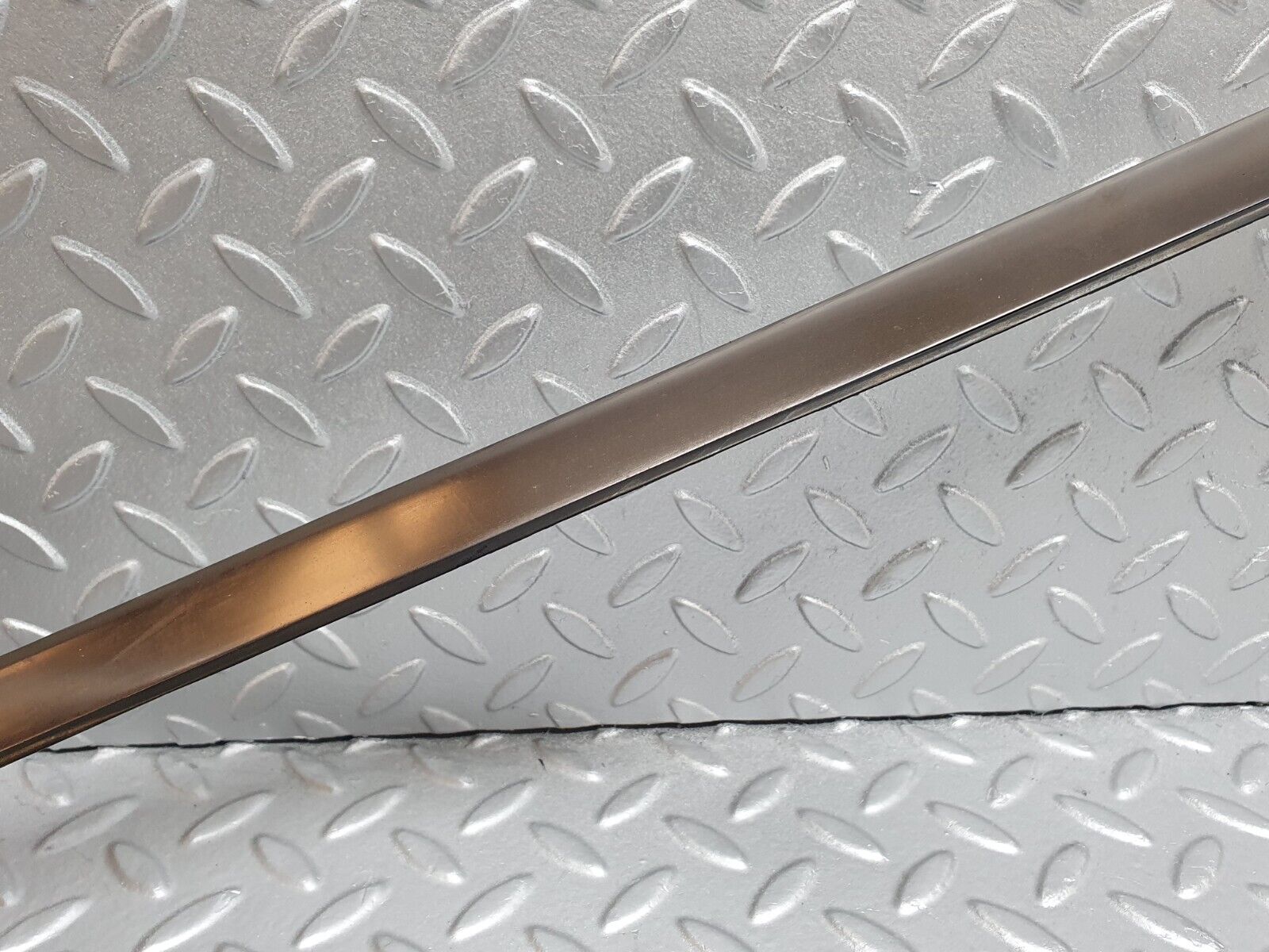 42111 Mercedes-Benz W202 C200 Roof Trim Left Side