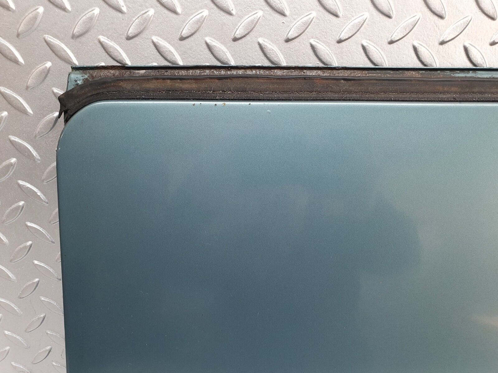 44125 Mercedes-Benz C123 230CE Coupe Sunroof Panel
