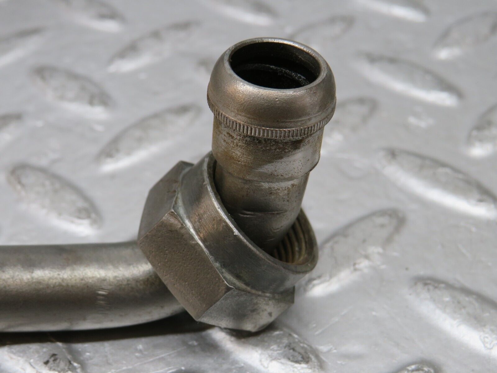 32833 Mercedes-Benz C107 R107 350 V8 Air Intake Manifold Hose