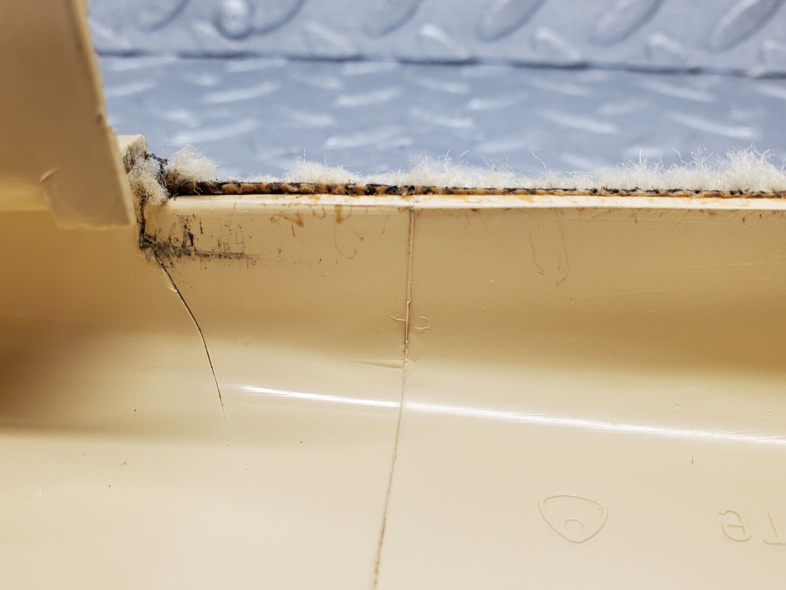 46815 Mercedes-Benz R129 320SL Coupe Right Door Sill Trim Beige 1296800235