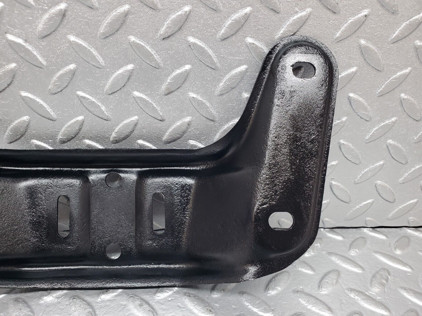 44473 Mercedes-Benz W123 280E Gearbox Mount Bracket