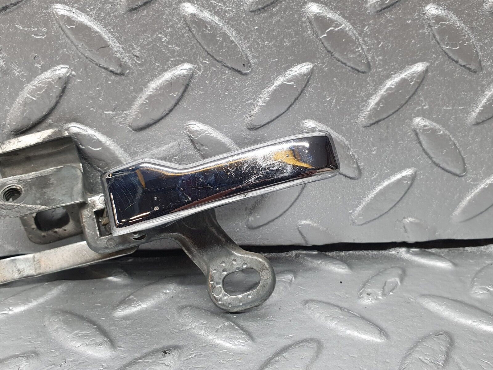 43111 Mercedes-Benz W108 280SE Rear Left Interior Door Handle Chrome 1157660119