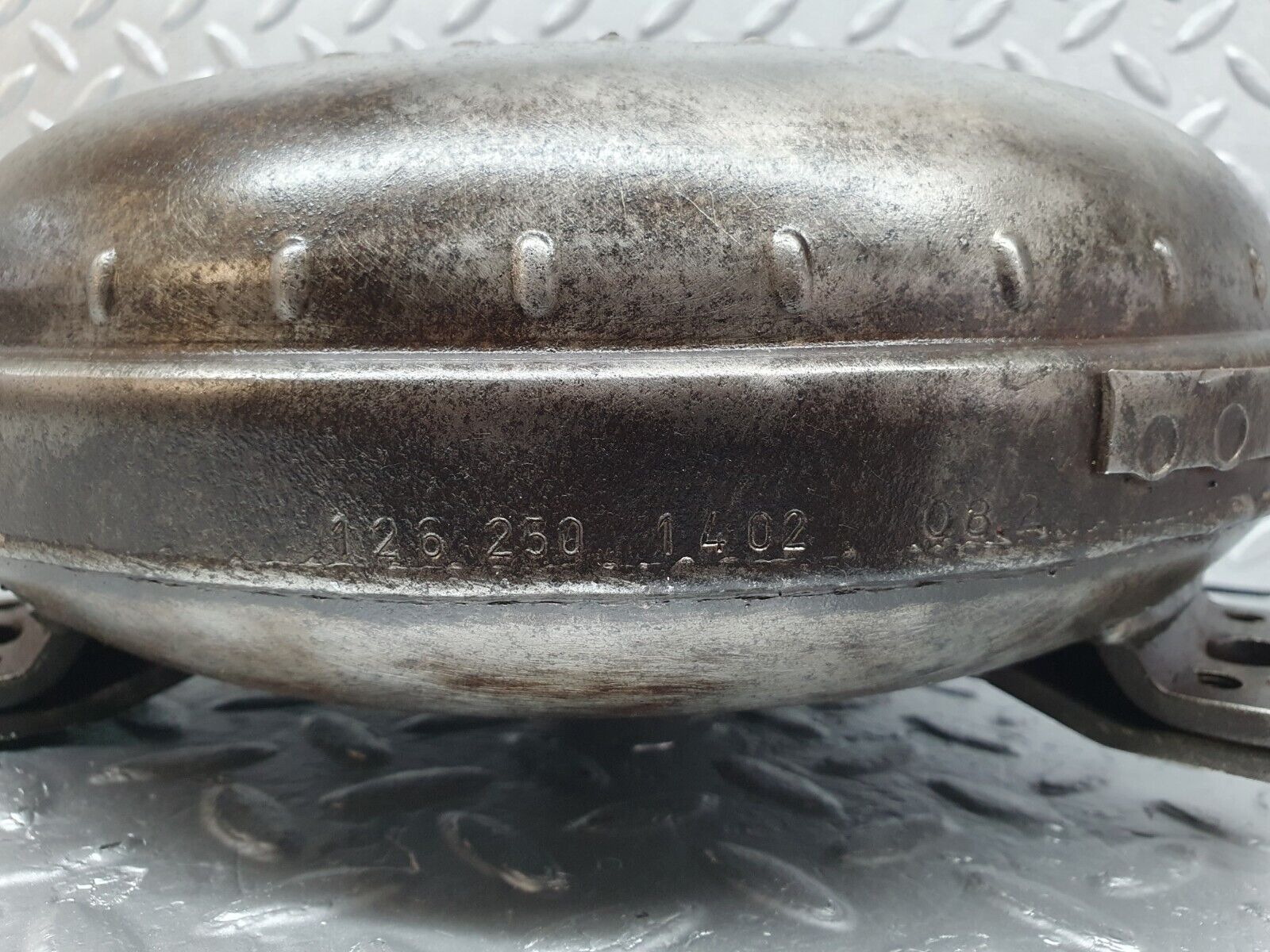 43753 Mercedes-Benz C126 380SEC Coupe Torque Converter 1262501402