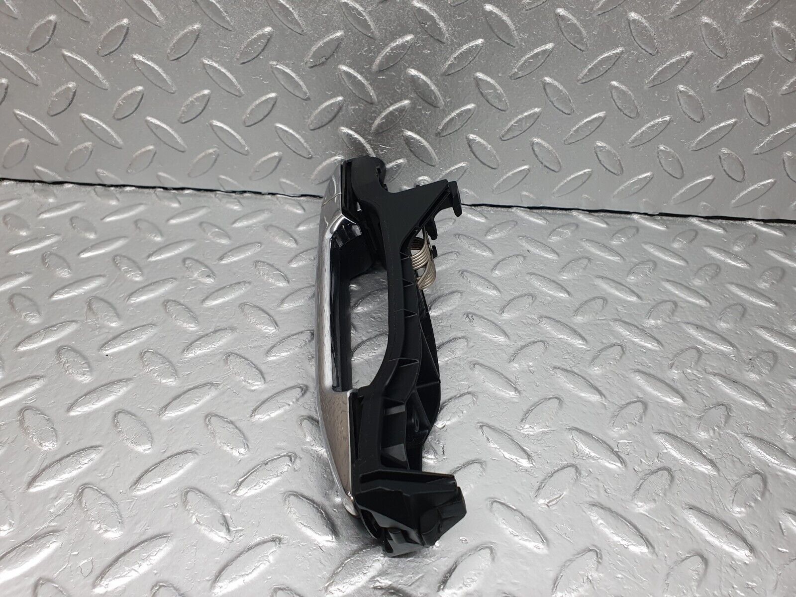 42038 Mercedes-Benz W202 C200 Rear Right Exterior Door Handle