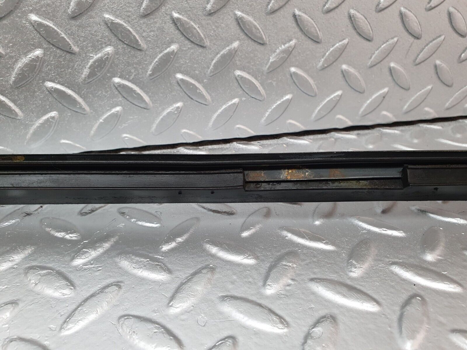 41712 Mercedes-Benz W124 200E Roof Chrome Trim Right Side 1246900497