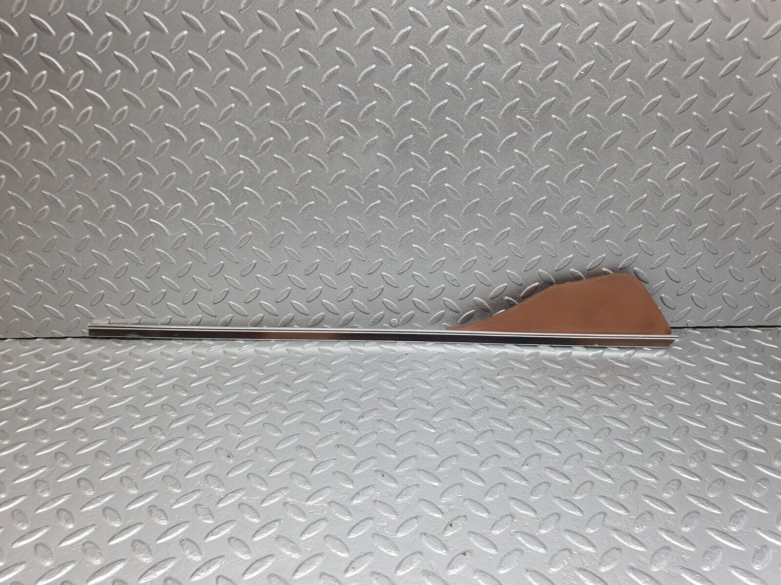 43781 Mercedes-Benz C126 380SEC Coupe Seat Belt Presenter Cover Trim Right 1266921022