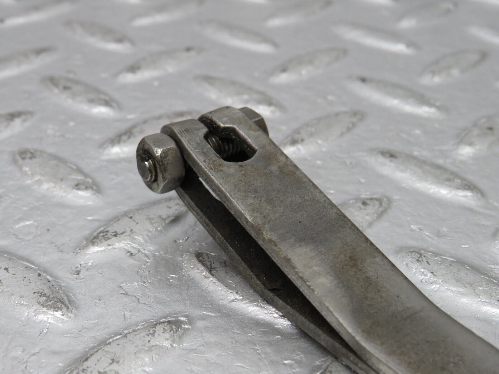 32809 Mercedes-Benz C107 R107 350 V8 Gearbox Linkage