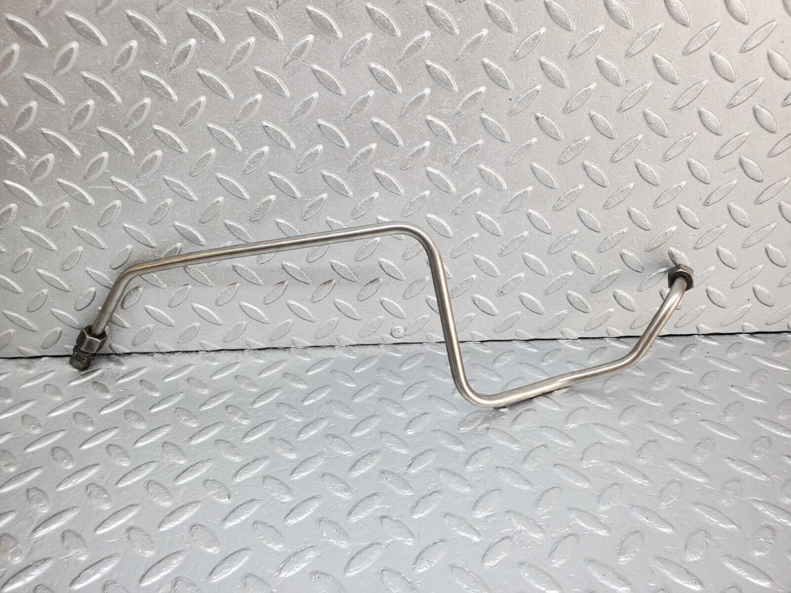 45375 Mercedes-Benz 280E M110.983 EGR Valve Hose Pipe