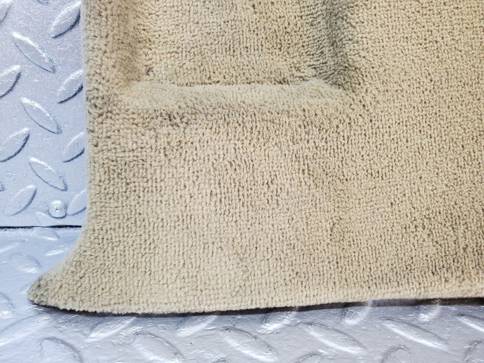 45693 Mercedes-Benz W126 420SE Kick Panel Left Side Beige 1266880306