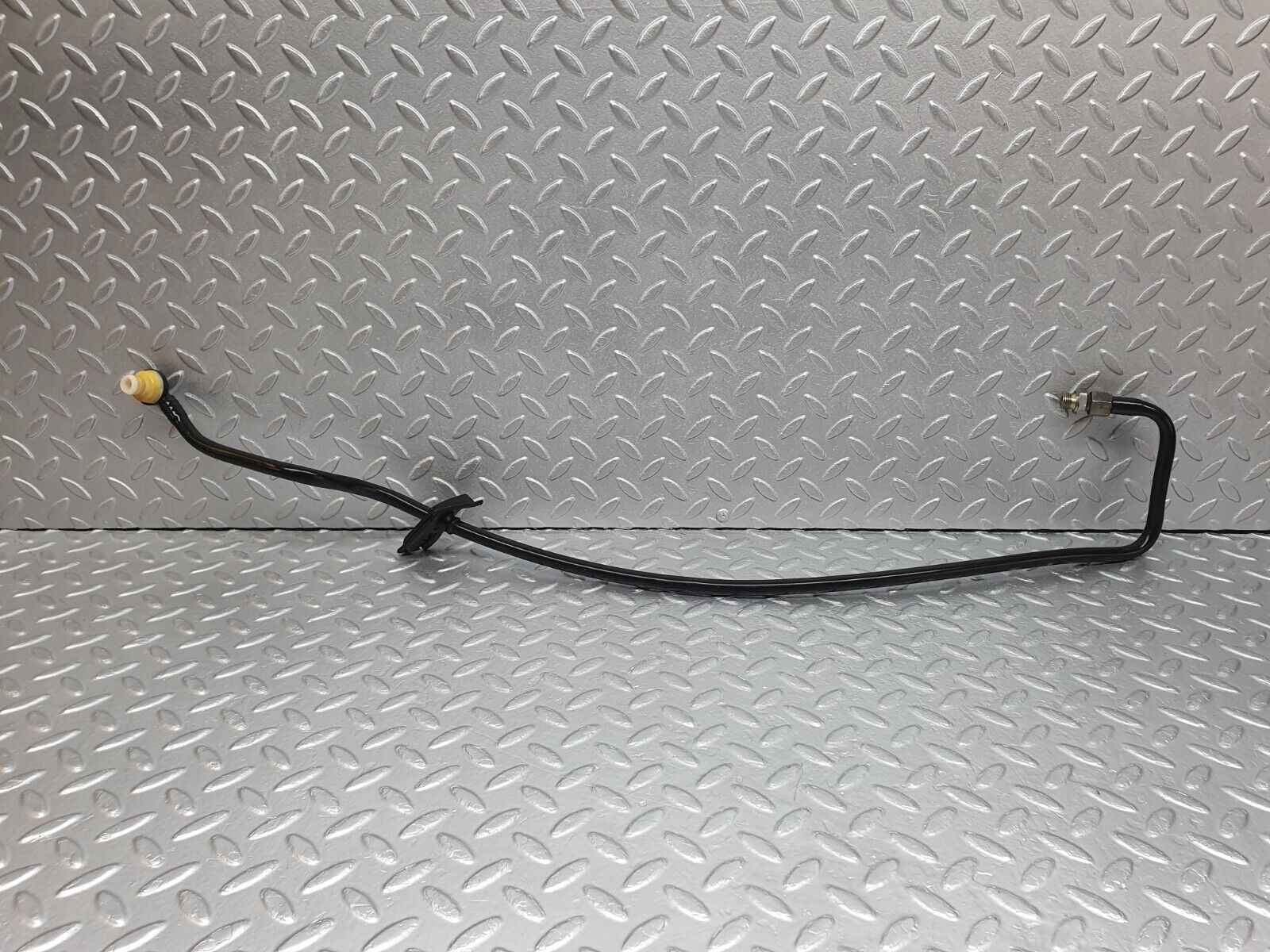 42079 Mercedes-Benz W202 C200 Brake Servo Vacuum Pipe 2029973181