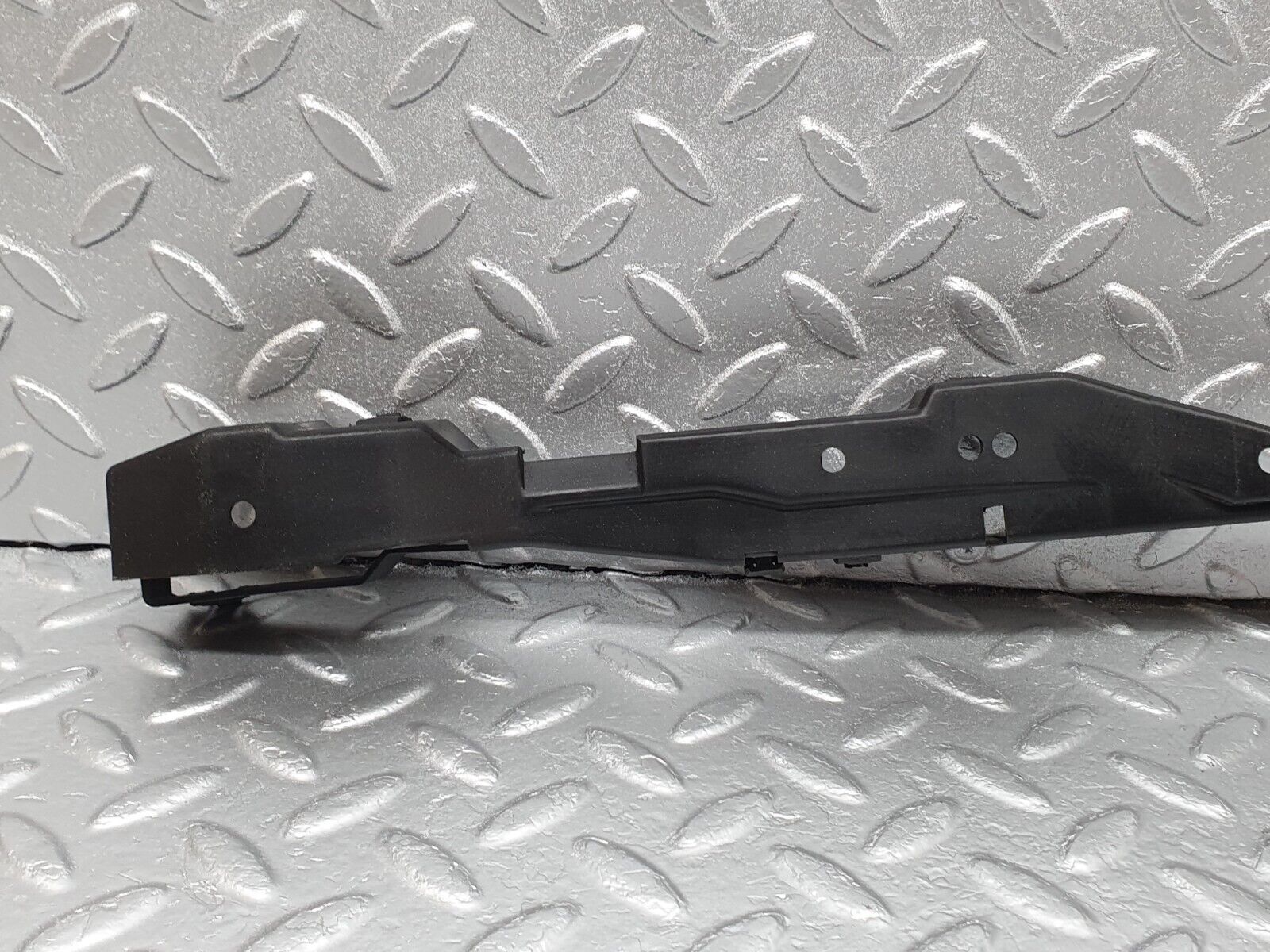 42098 Mercedes-Benz W202 C200 Front Panel Plastic Cover Trim 2026280407