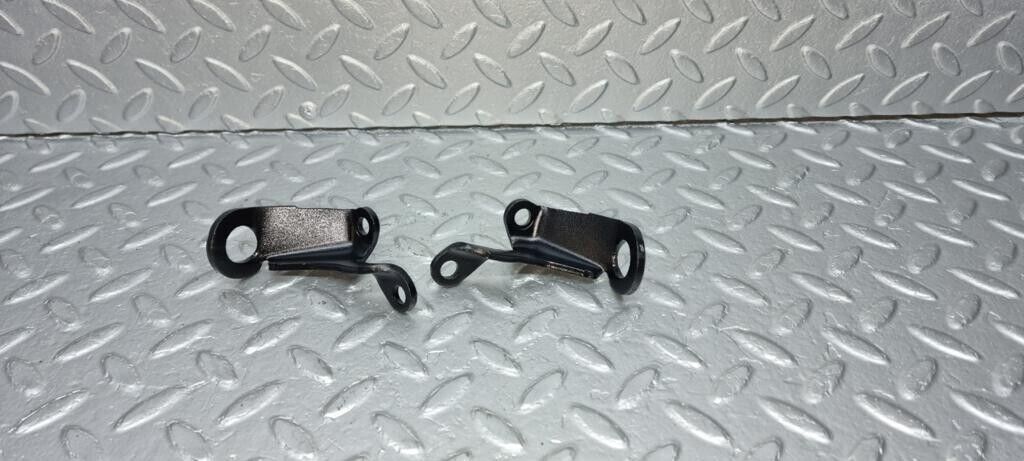 40095 Mercedes-Benz R107 350SL Engine Lifting Eyes Hooks