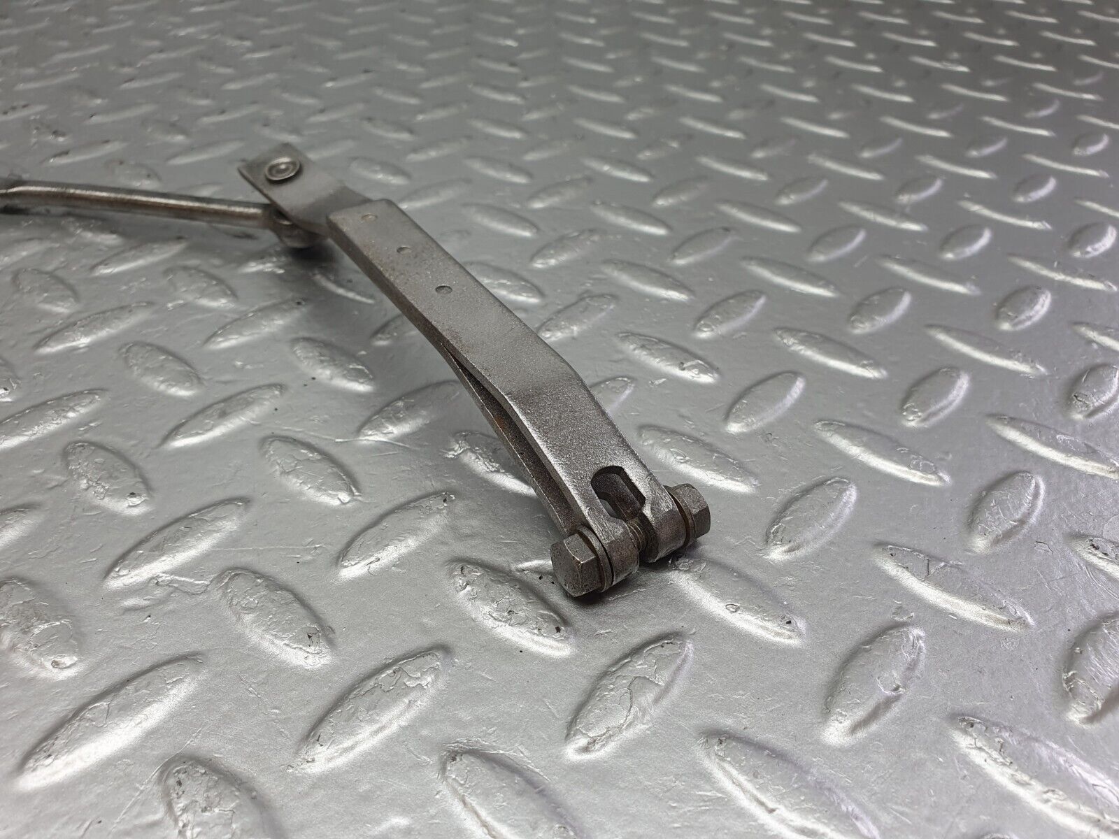 43446 Mercedes-Benz W108 280SE Automatic Gearbox Linkage Bracket