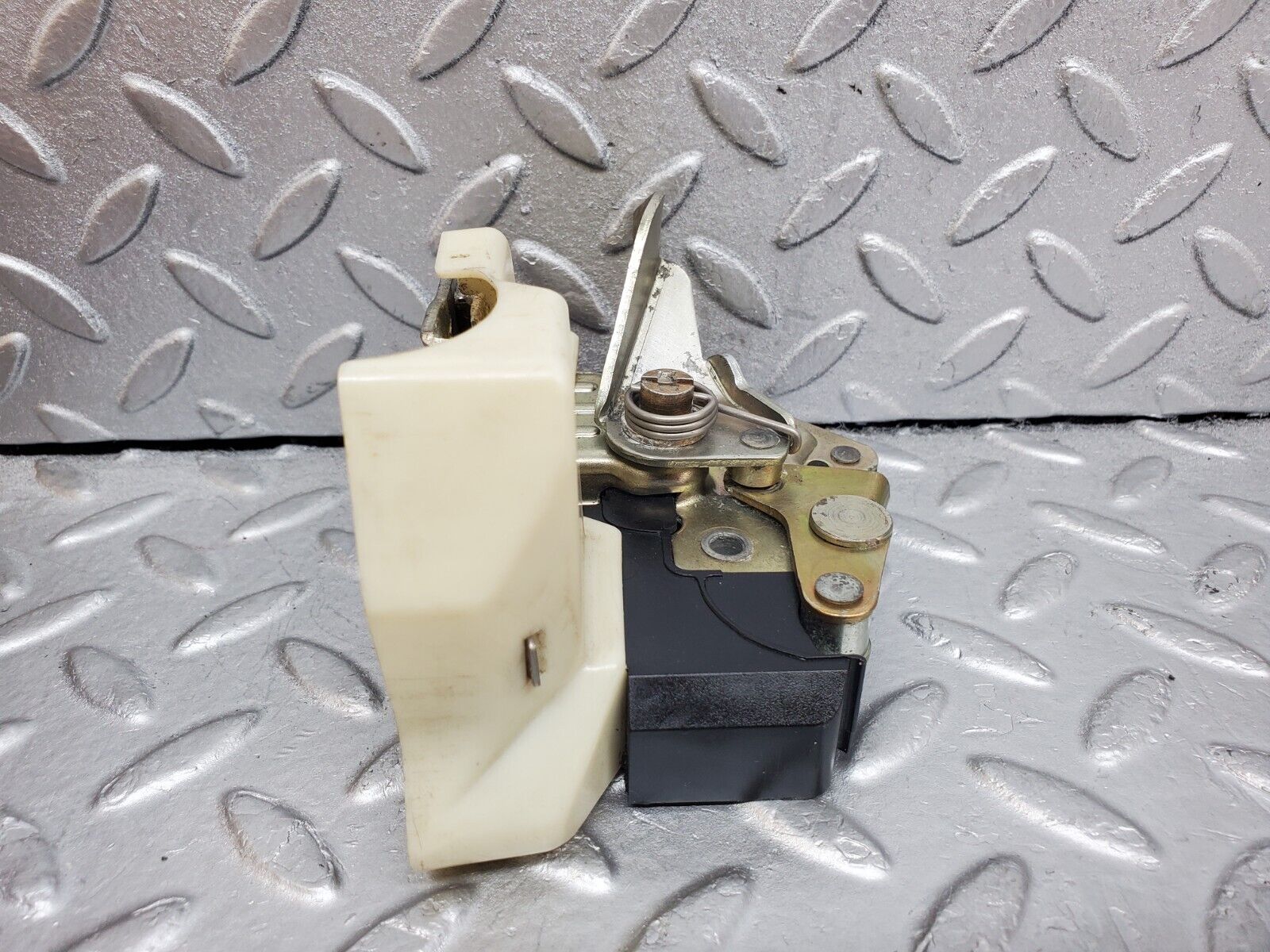 44792 Mercedes-Benz W124 220E Rear Right Door Lock Mechanism