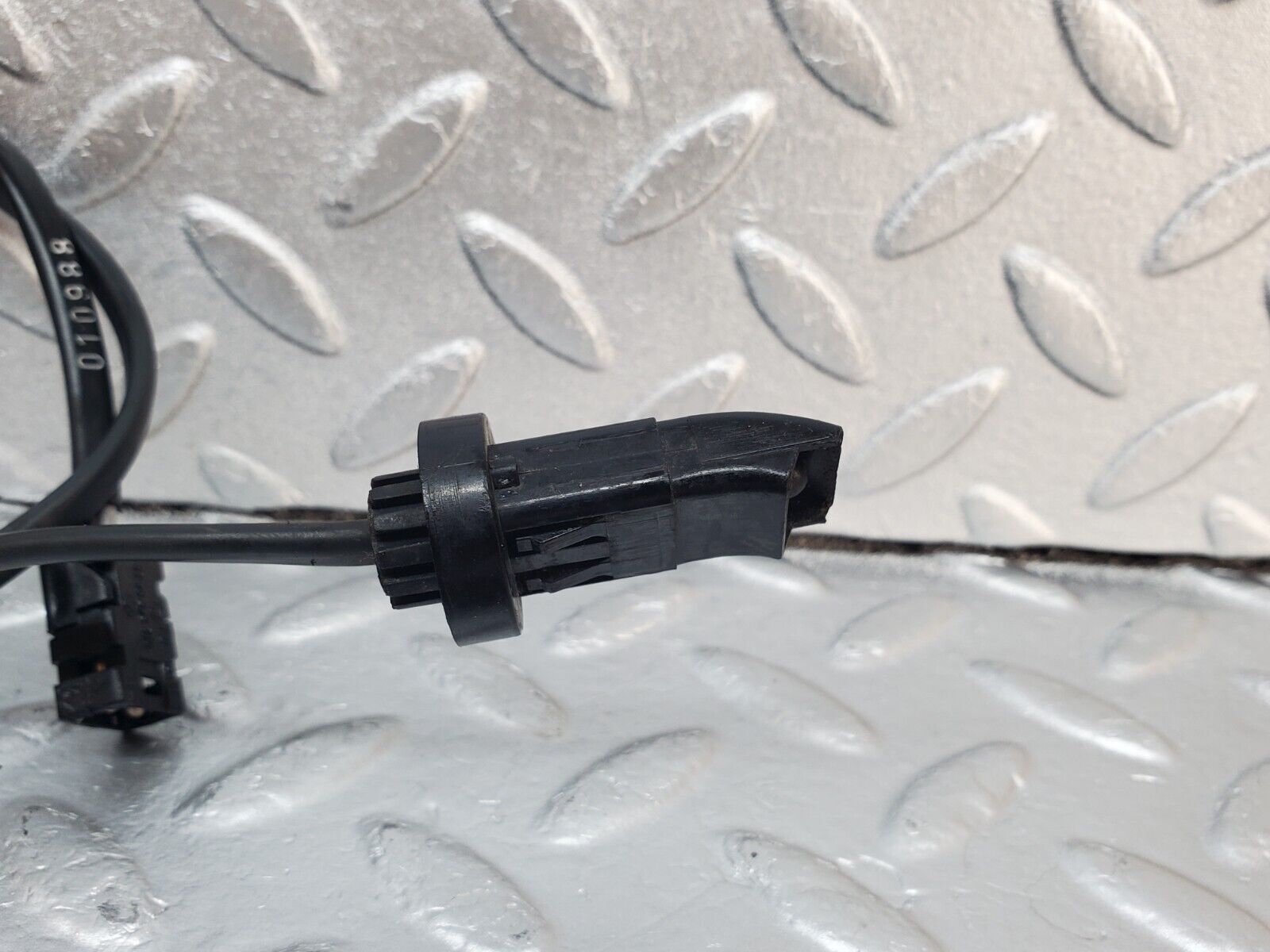 45755 Mercedes-Benz W126 420SE Temperature Sensor 0125458428