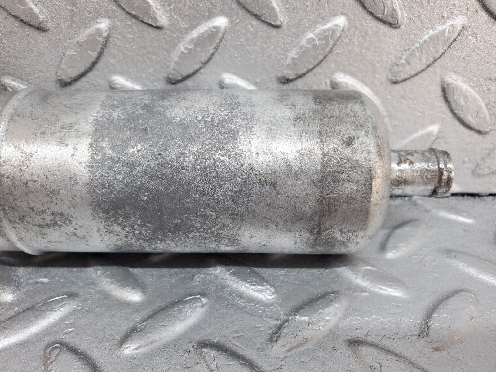 44672 Mercedes-Benz W124 220E Fuel Pump Bosch 0580254950 0020915901