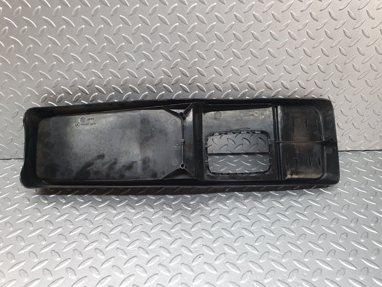 43227 Mercedes-Benz W108 280SE Centre Console Tray Black 1088410574