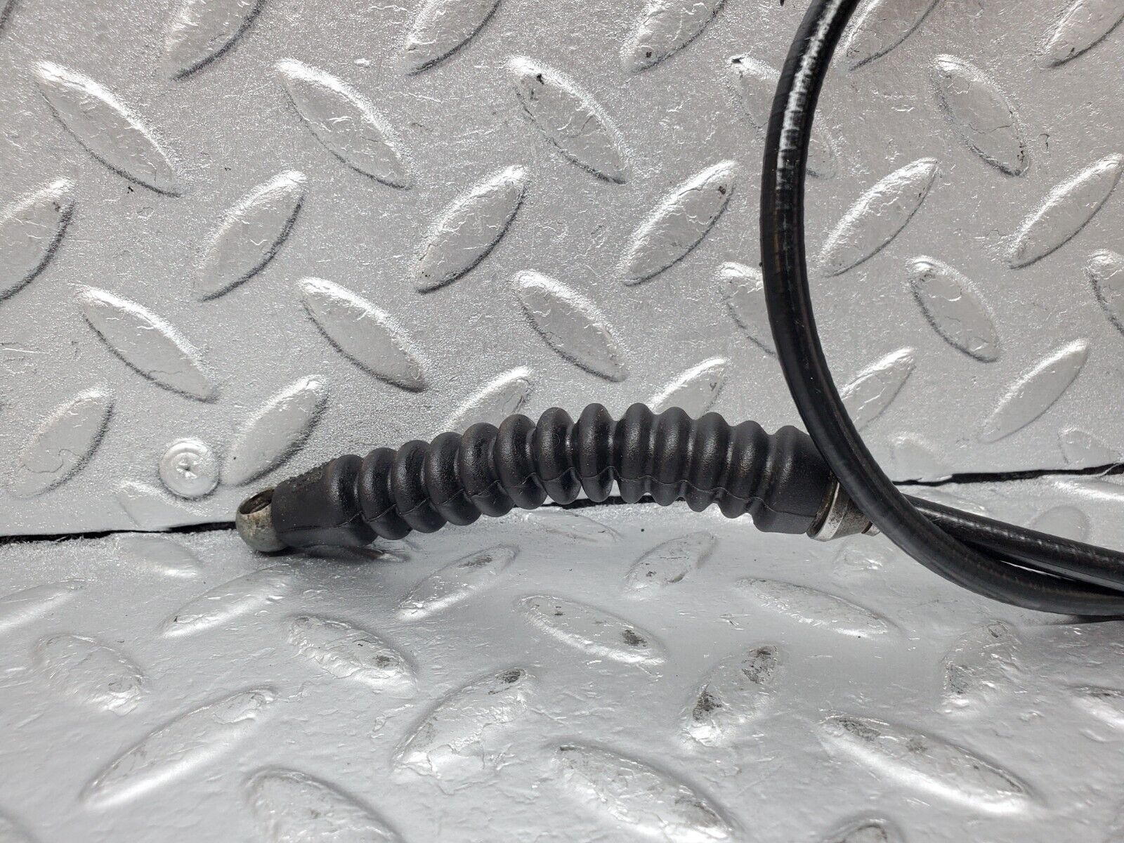 44503 Mercedes-Benz W123 280E Automatic Gearbox Cable