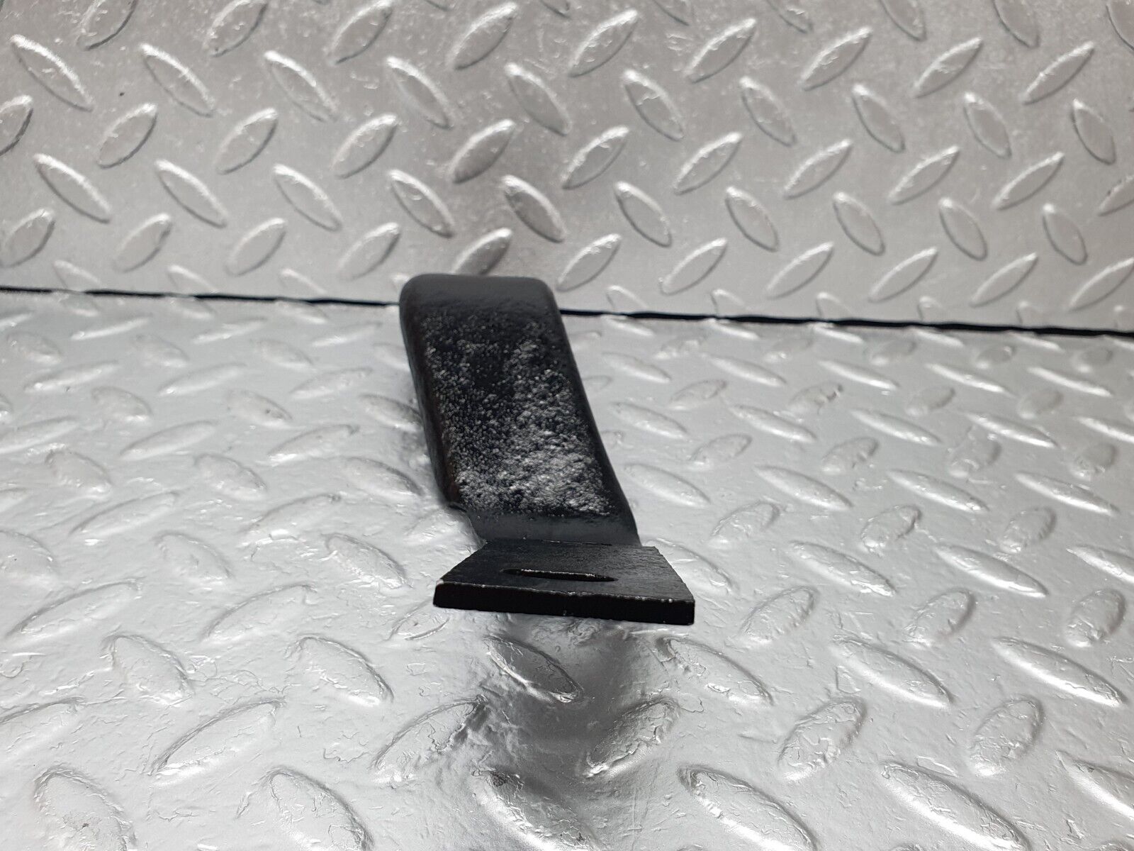 44220 Mercedes-Benz C123 230CE Coupe Rear Bumper Bracket